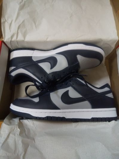 Nike Dunk Low "Championship Grey"