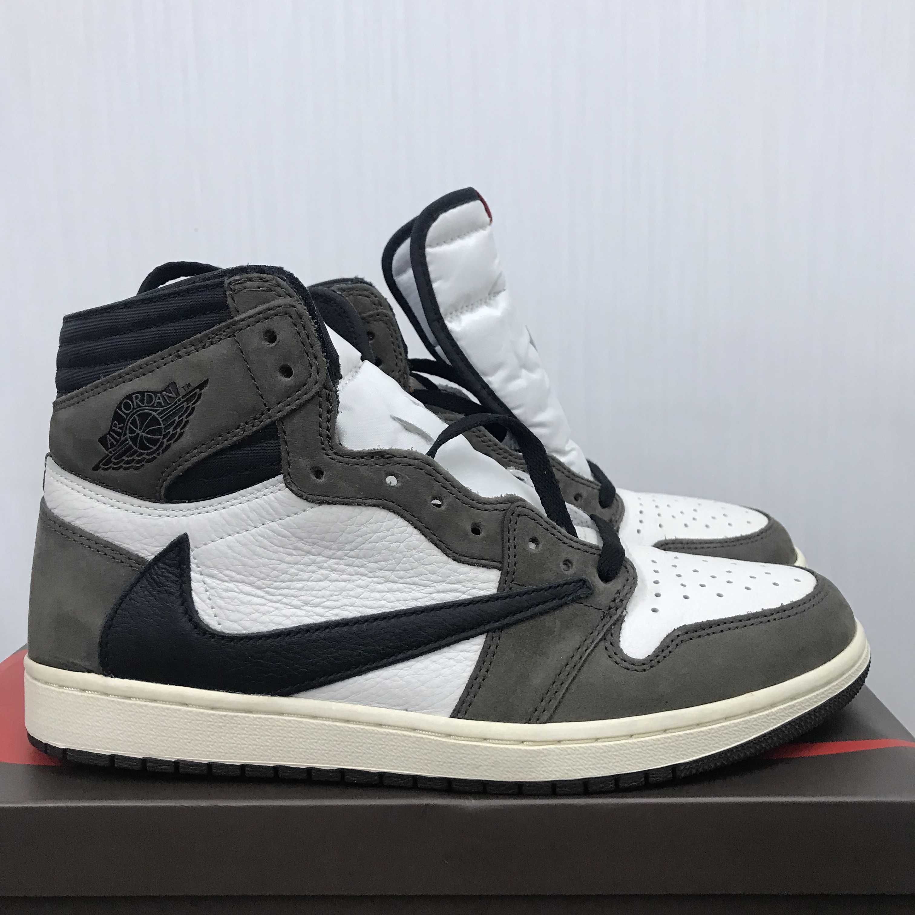 Travis Scott × Nike Air Jordan 1 Retro High OG TS SP "Sail/Dark Mocha"