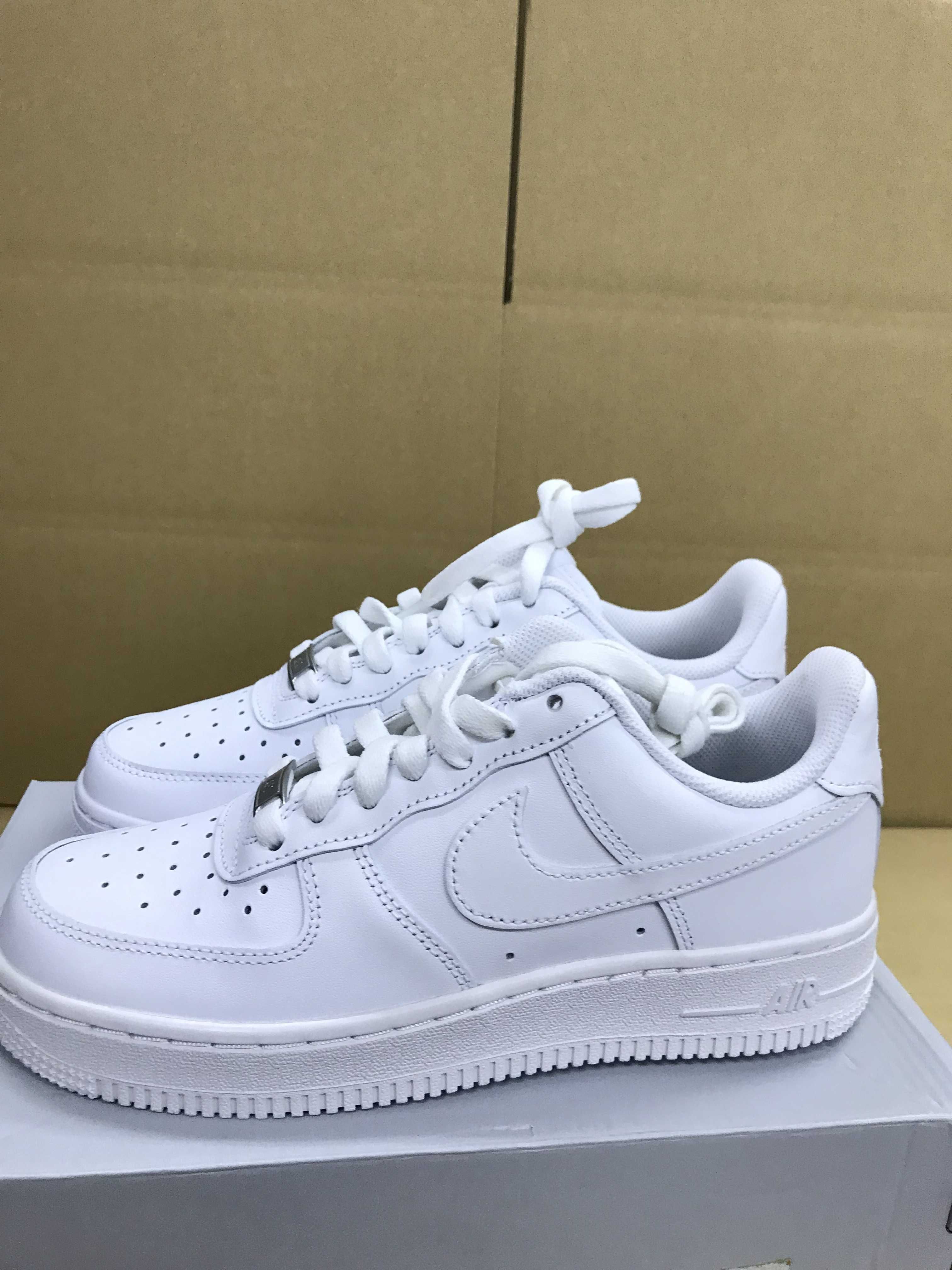 Nike Women's Air Force 1 Low '07 "White"