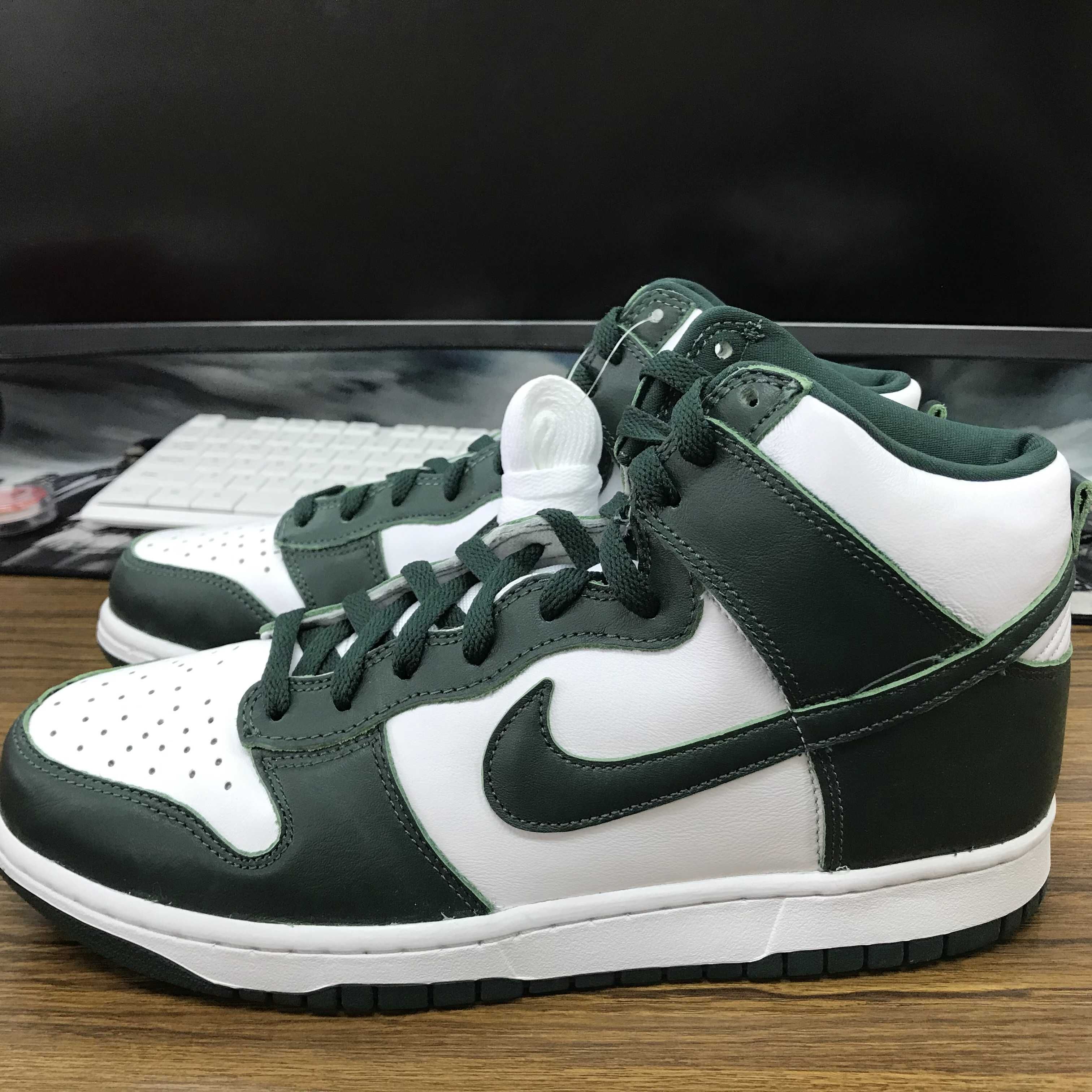 NIKE DUNK HIGH "PRO GREEN"