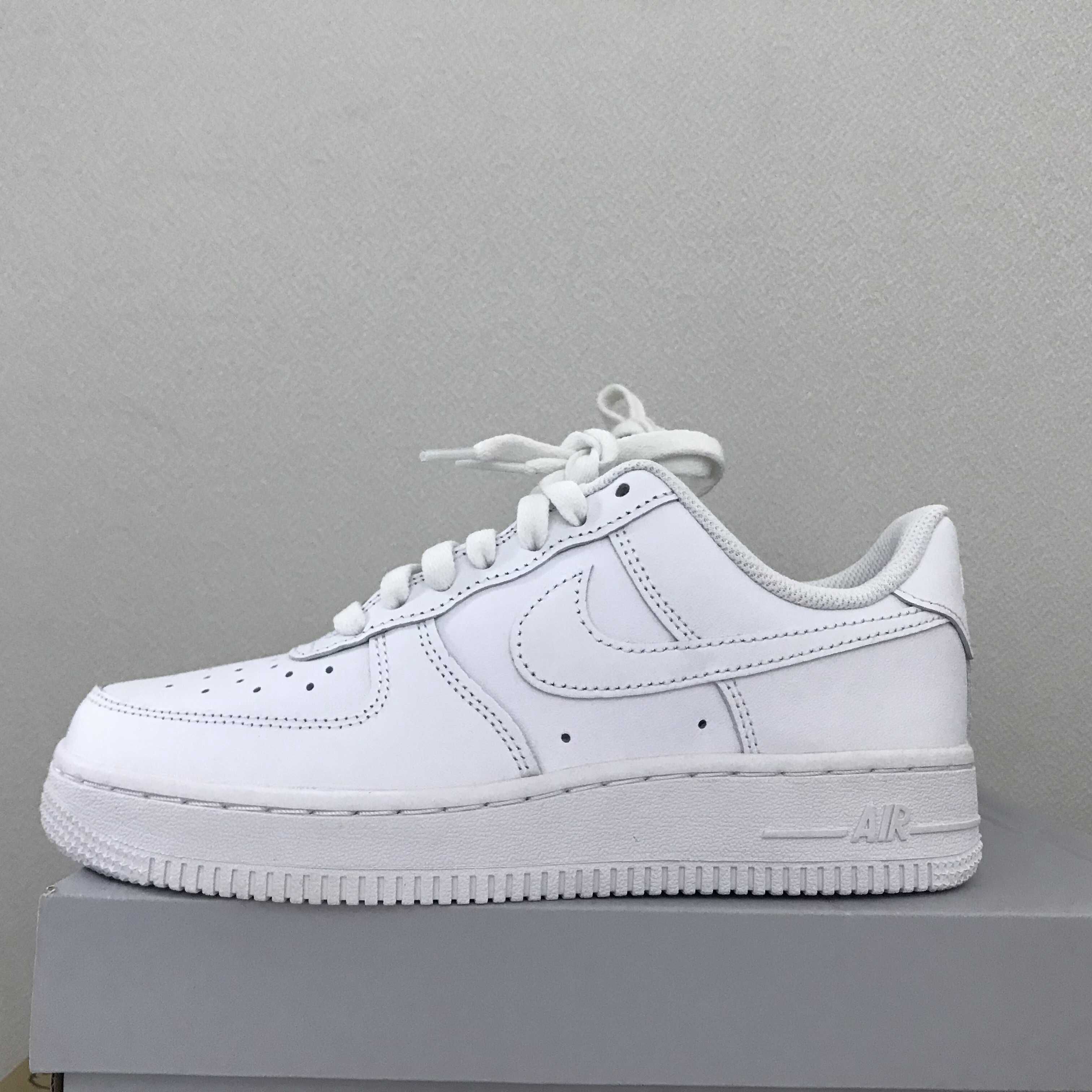 Nike Women's Air Force 1 Low '07 "White"