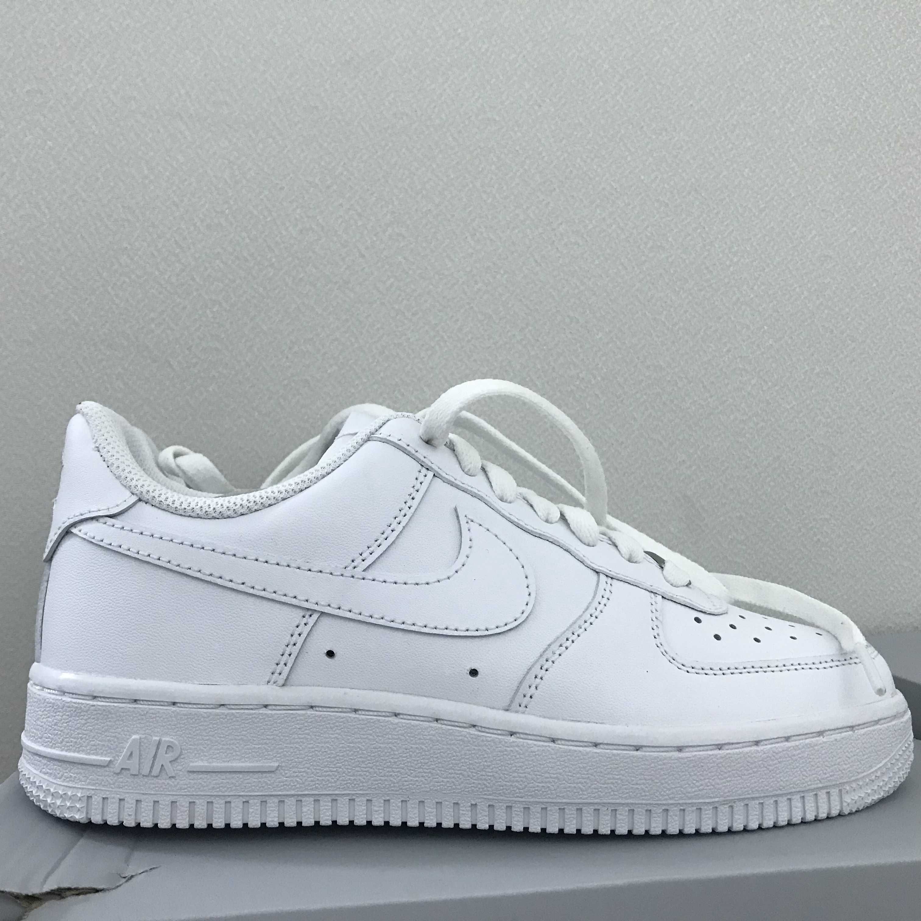 Nike Women's Air Force 1 Low '07 "White"