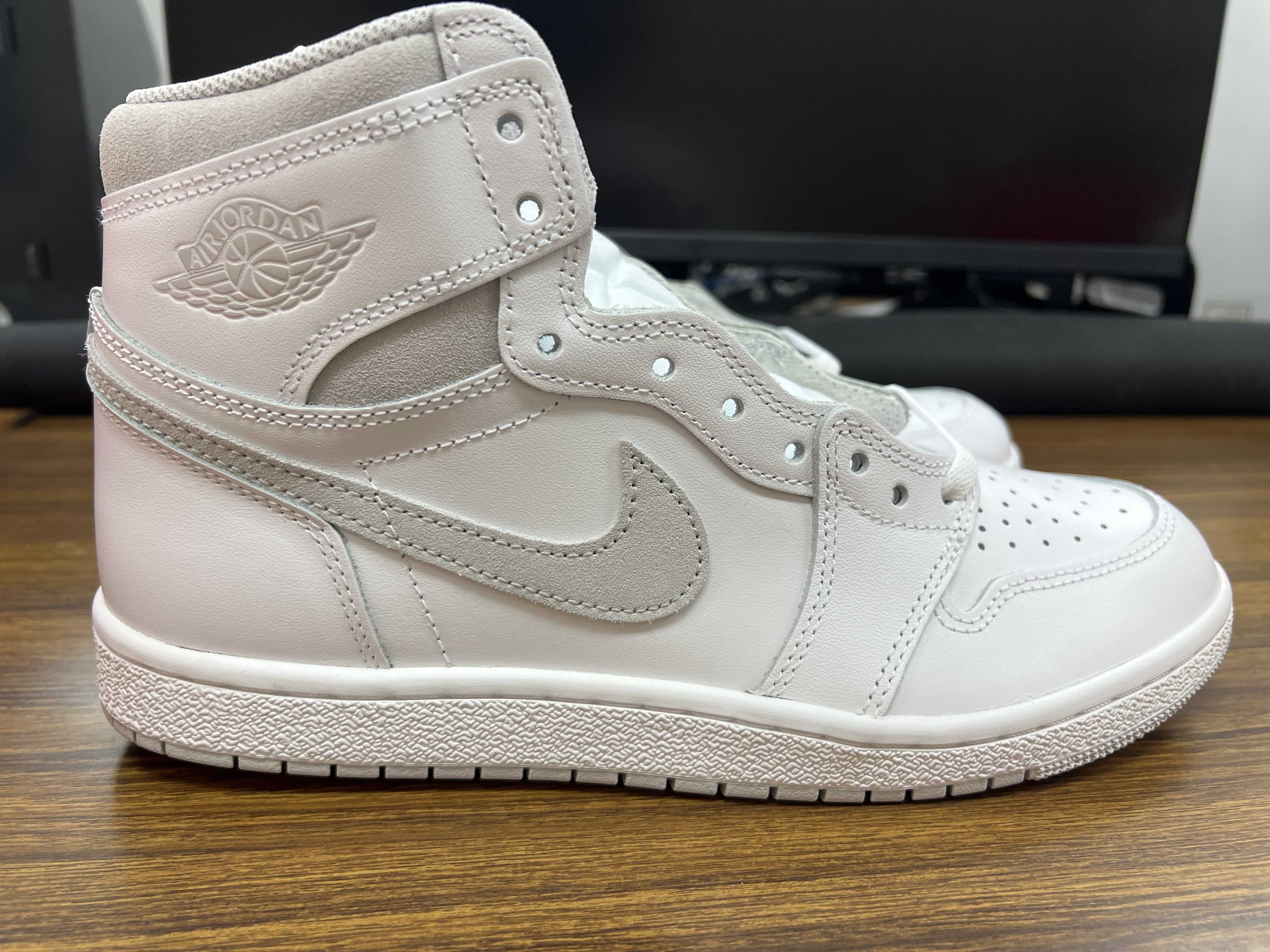 Nike Air Jordan 1 High 85 "Neutral Grey"