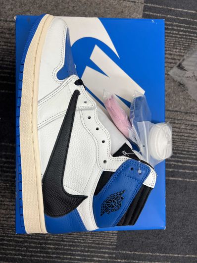 Travis Scott × fragment design × Nike Air Jordan 1 Retro High OG SP "Military Blue"