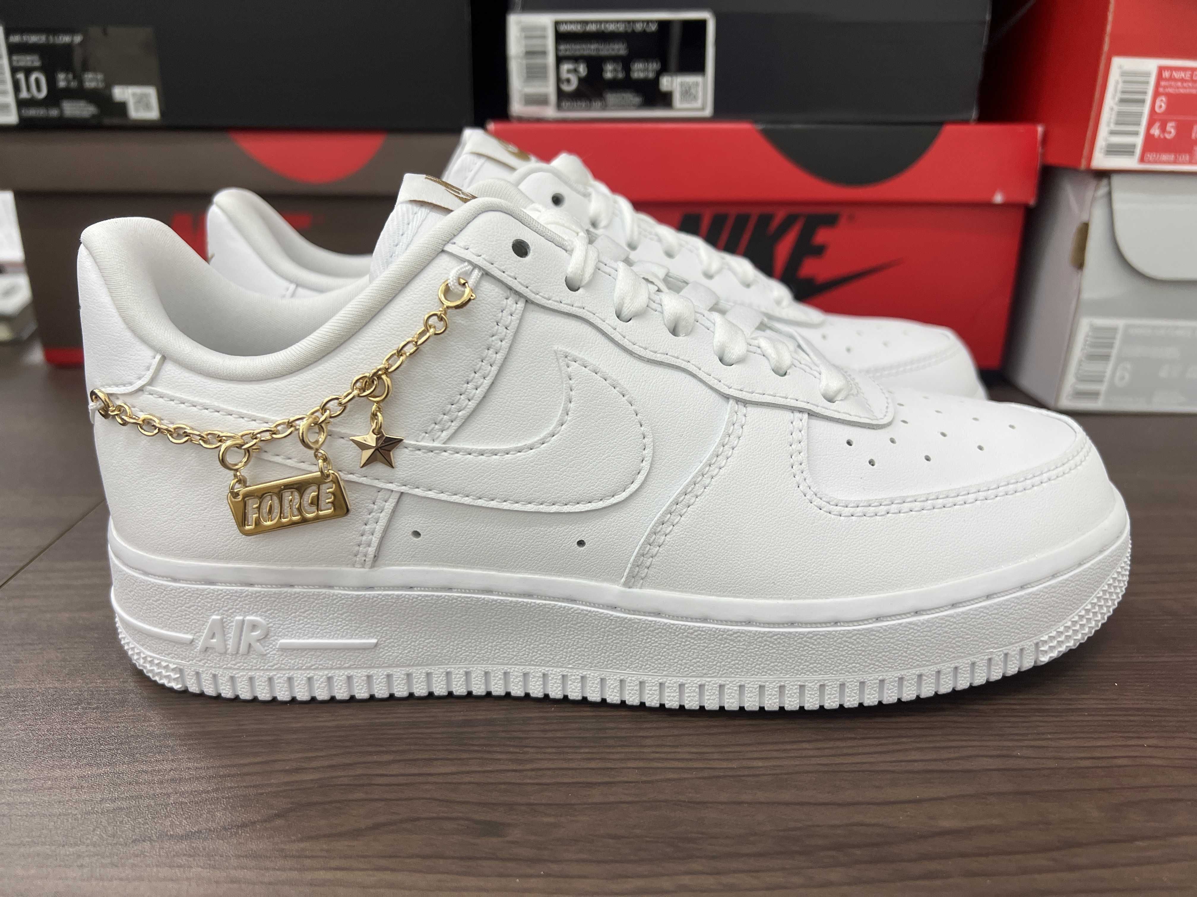 Nike Women's Air Force 1 Low "White Pendats"