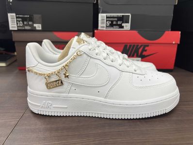 完売品】WMNS NIKE エアフォース1 ホワイトペンダント 24.0cm | tspea.org