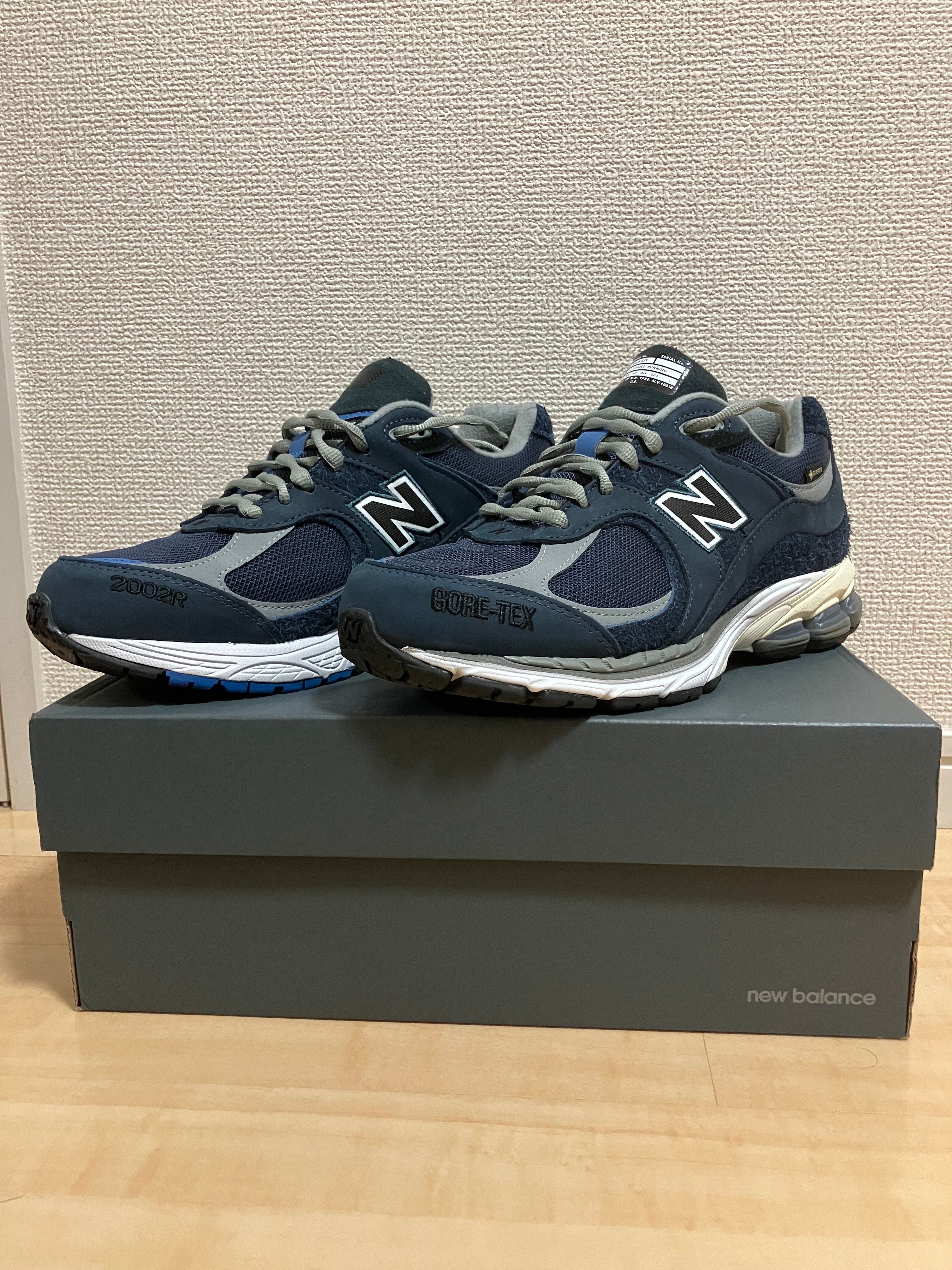 N.HOLLYWOOD × INVINCIBLE × New Balance 2002R GORE-TEX "Navy"