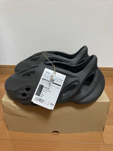 adidas YEEZY Foam Runner "Onyx"