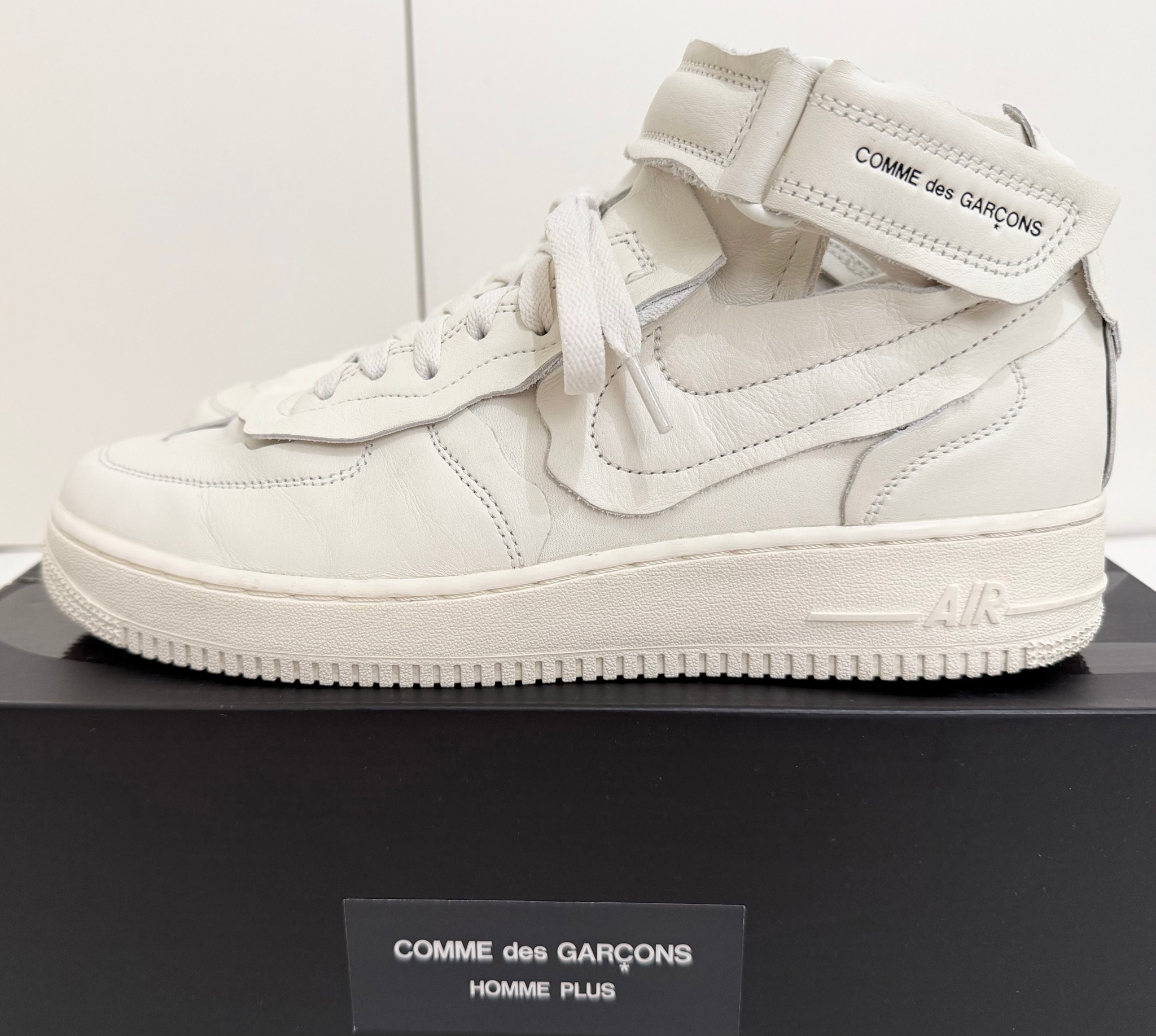 COMME des GARCONS × Nike Air Force 1 Mid "White"