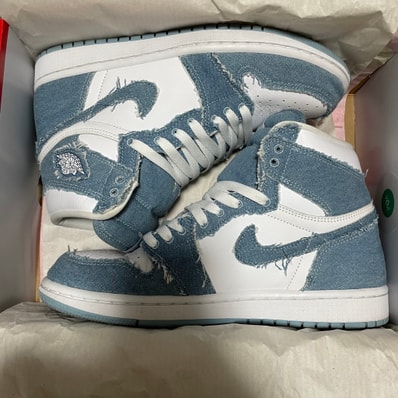 Nike Women's Air Jordan 1 High OG "Denim"
