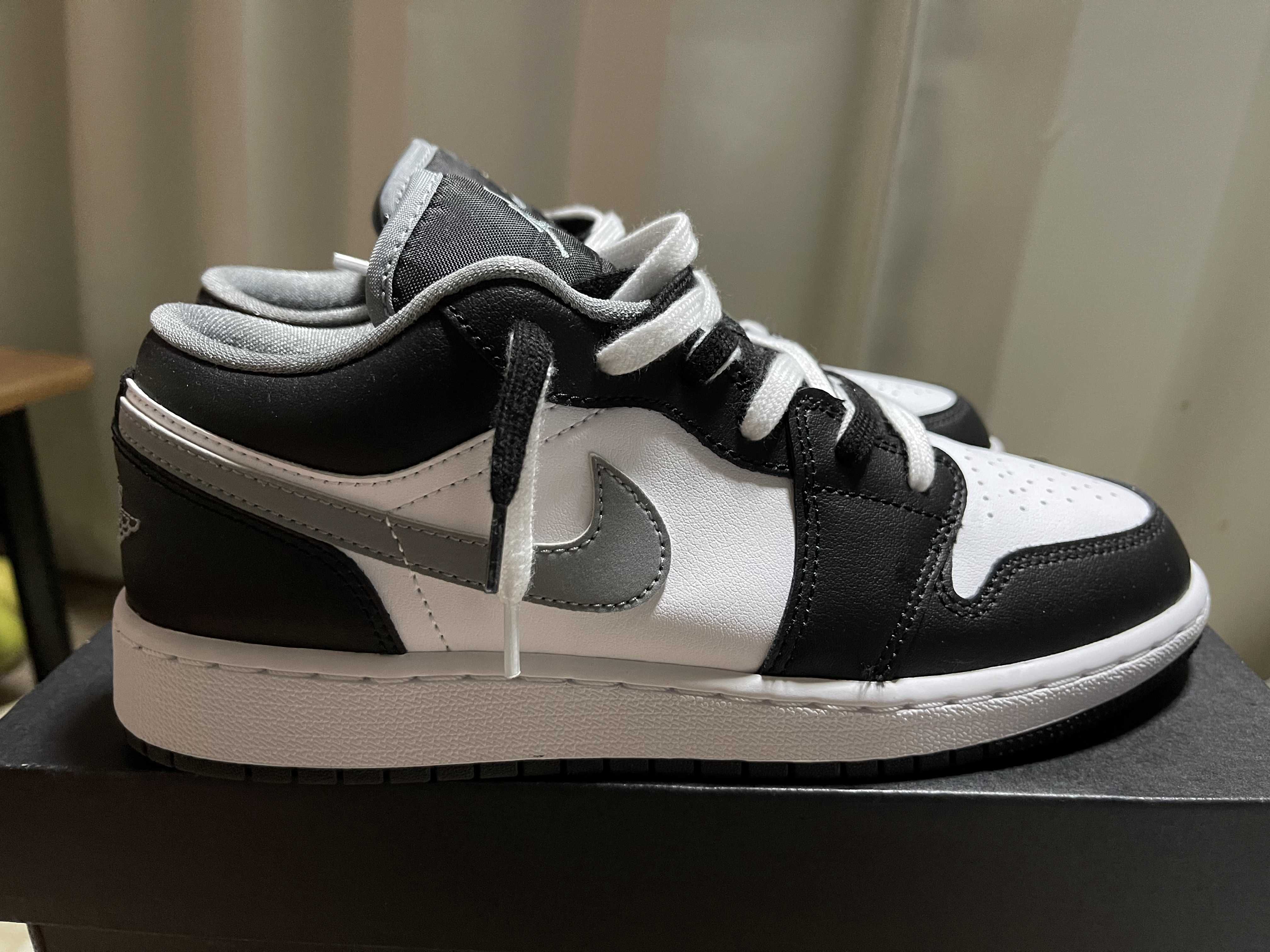 Nike GS Air Jordan 1 Low "Medium Grey"