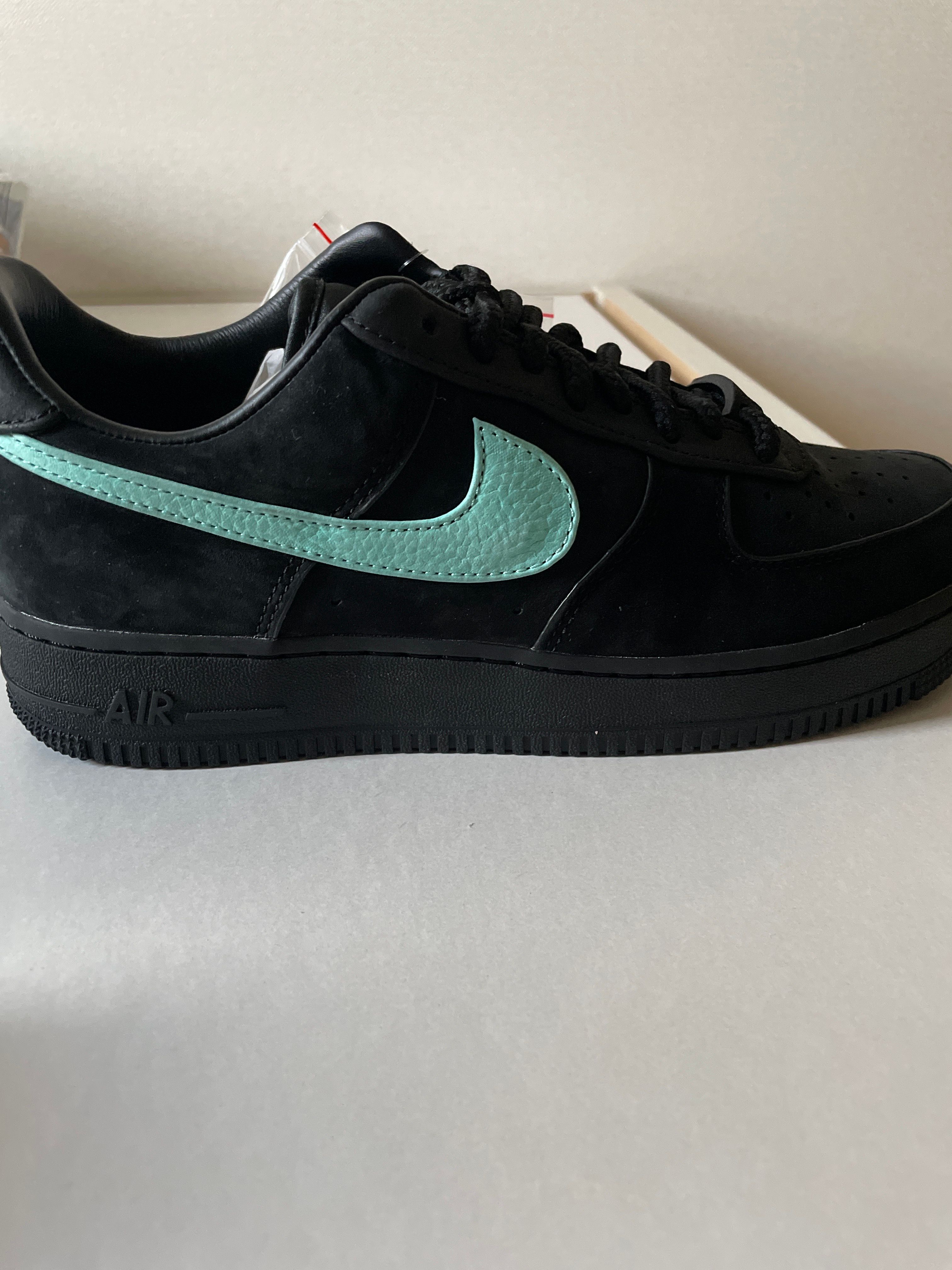Tiffany & Co. × Nike Air Force 1 Low "1837"