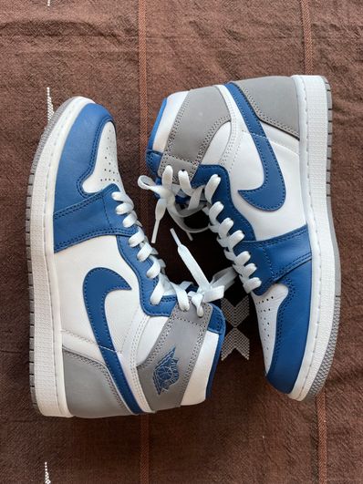 Nike Air Jordan 1 High OG "True Blue"