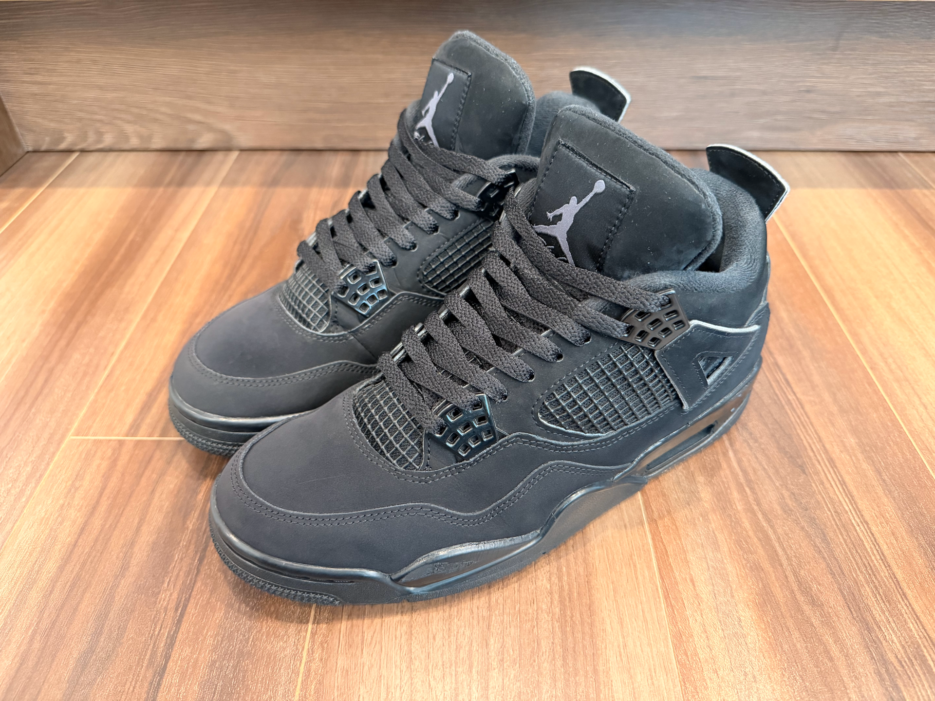 Nike Air Jordan 4 "Black Cat"