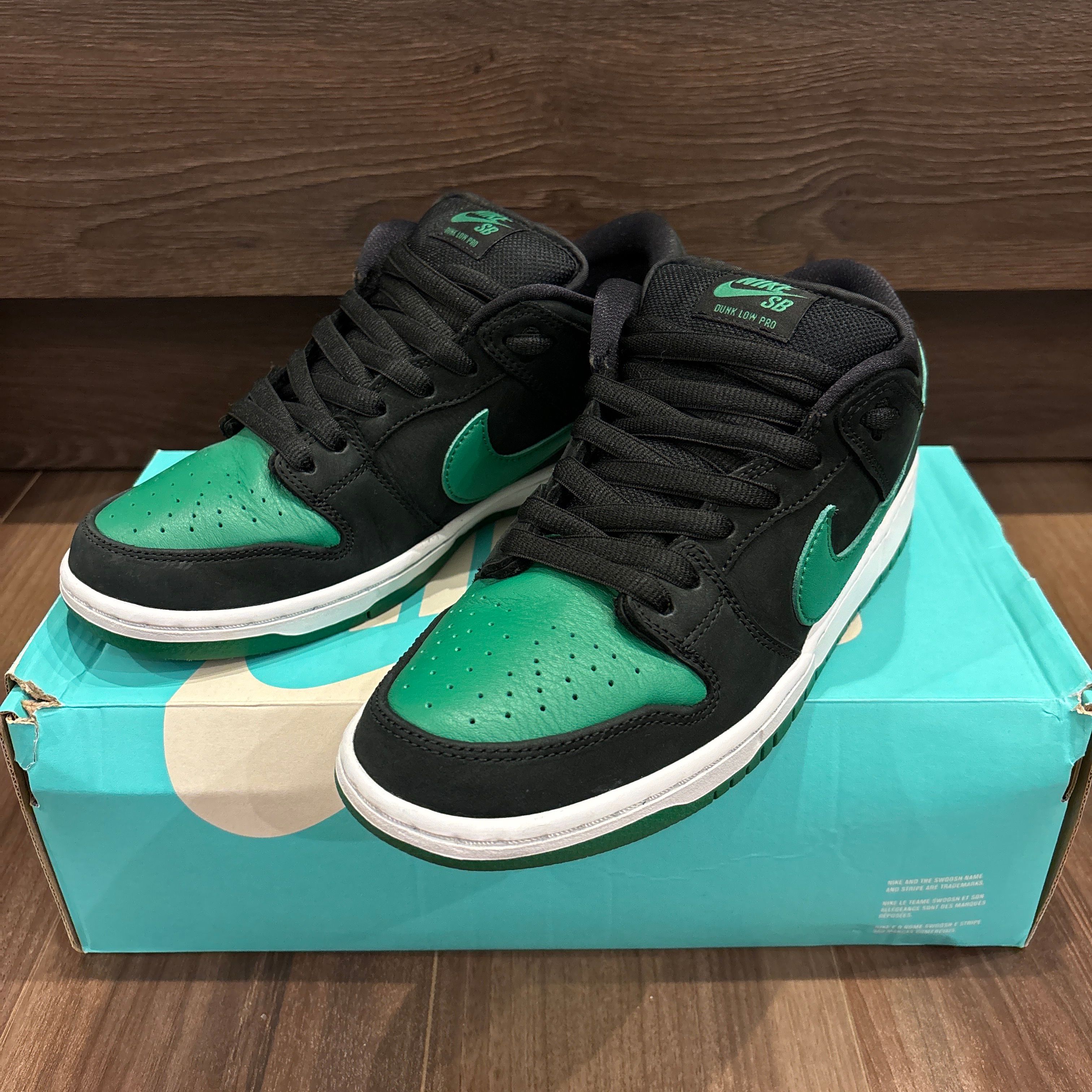 Nike SB Dunk Low PRO "Black/Pine Green"