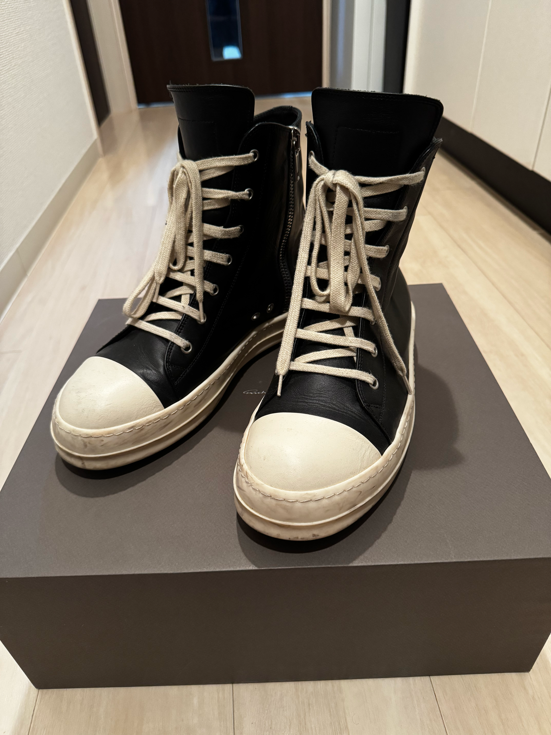 Rick Owens Sneakers "Black/Milk"