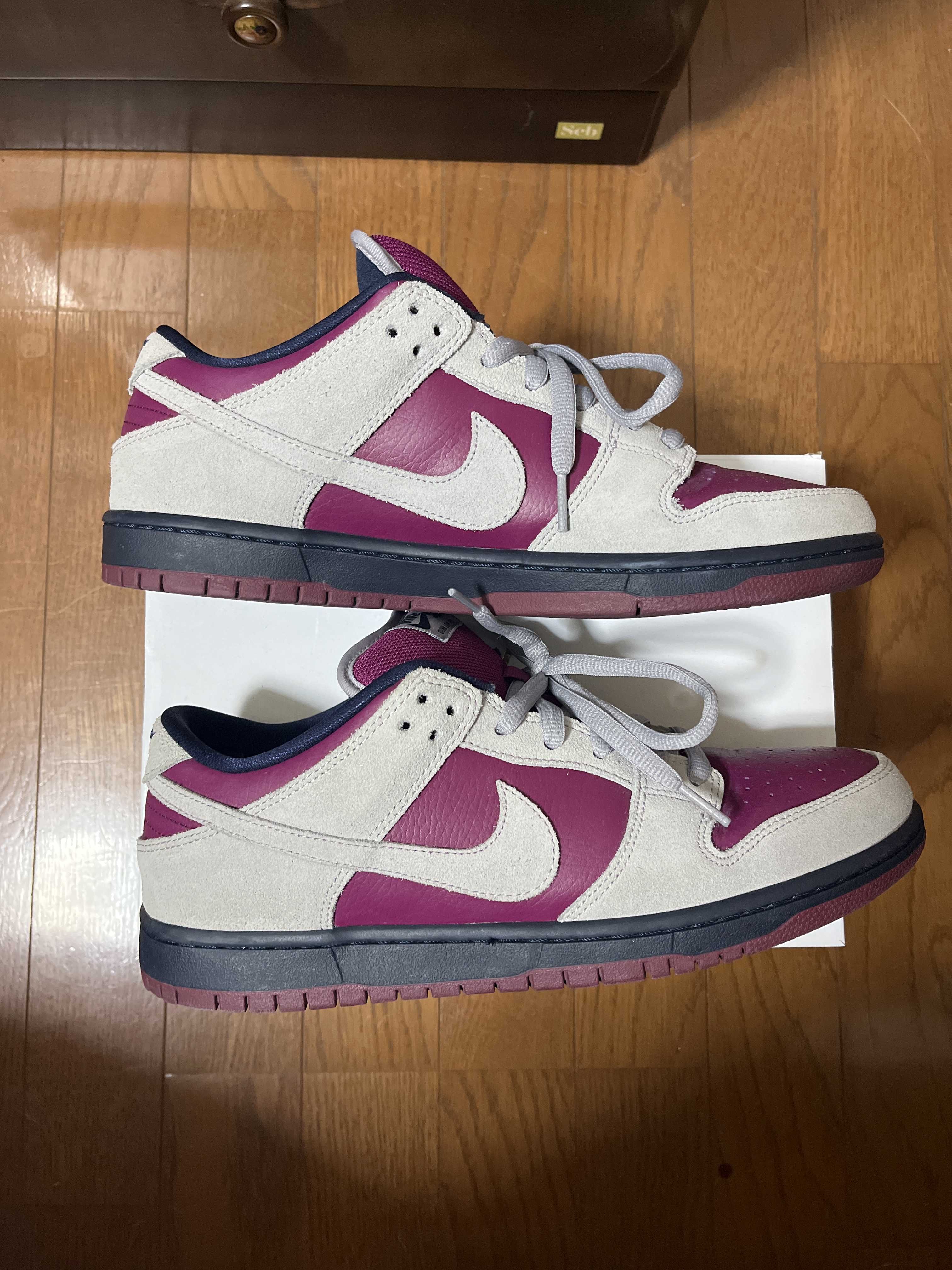 Nike SB Dunk Low Pro "Burgundy/Grey"