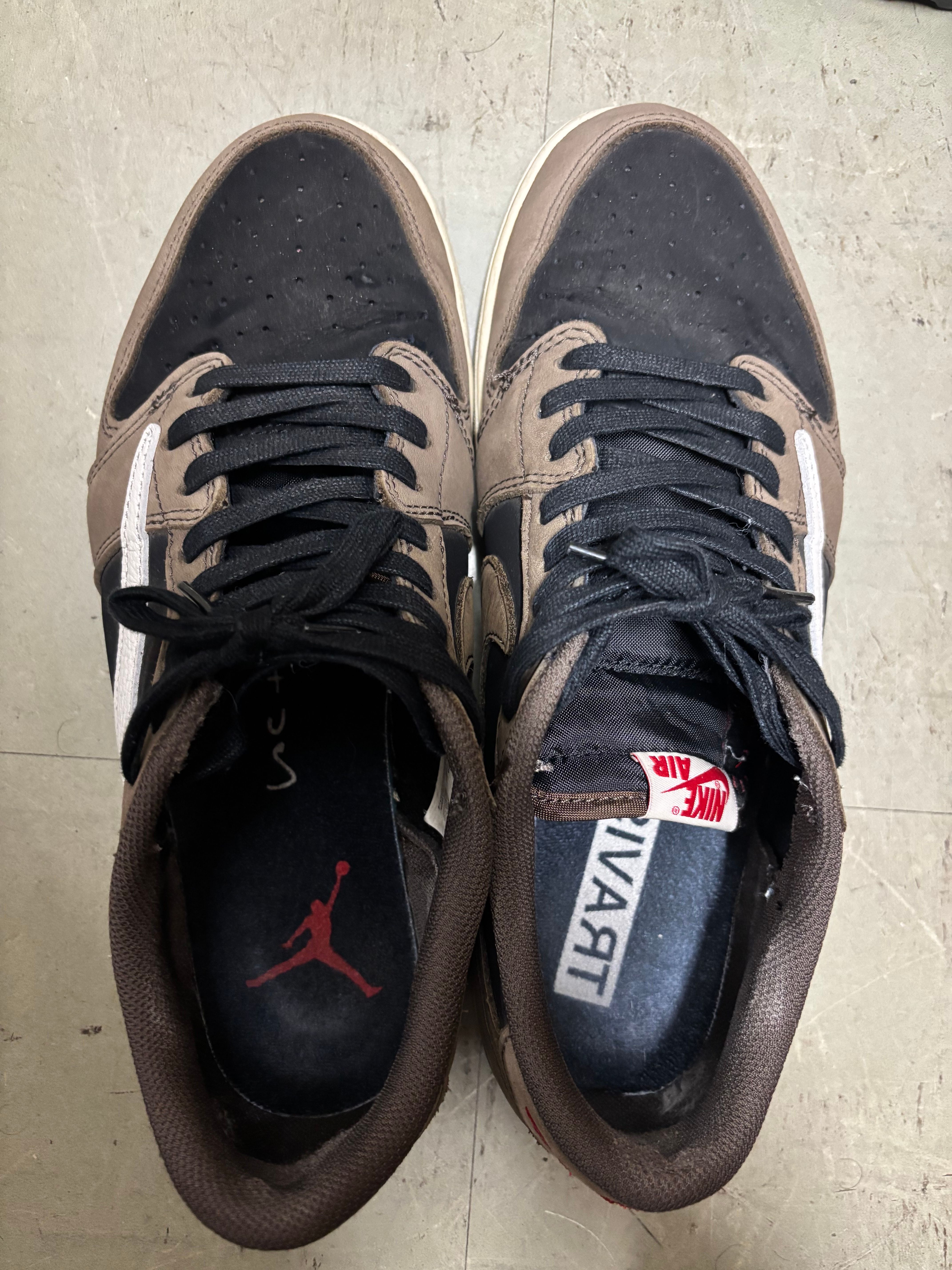 Travis Scott × Nike Air Jordan 1 Low OG SP-T  "Black/Dark Mocha"