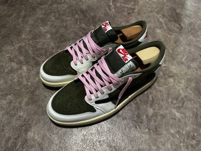 Travis Scott × Nike Air Jordan 1 Low OG SP "Reverse Olive"