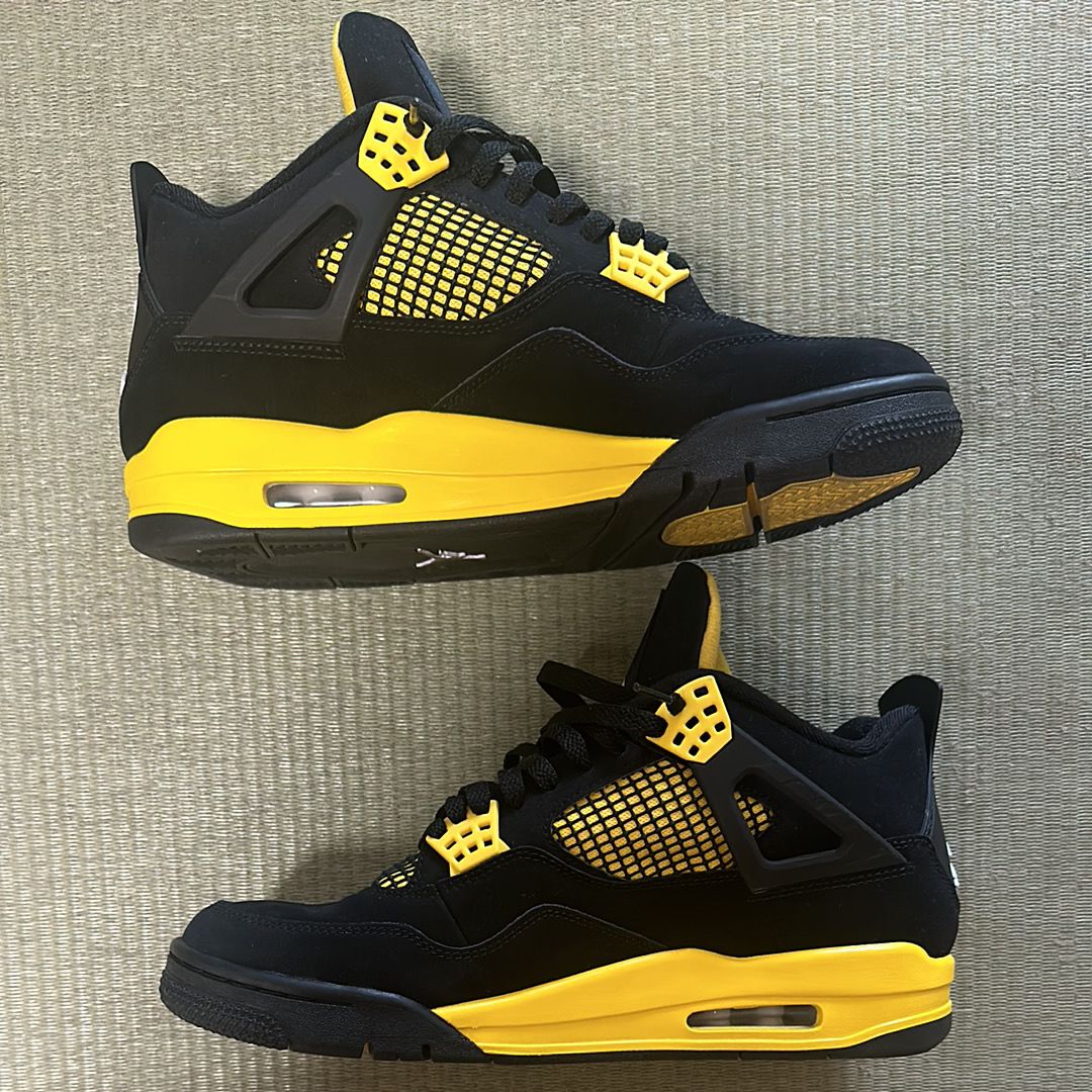 Nike Air Jordan 4 Retro "Thunder"(2023)