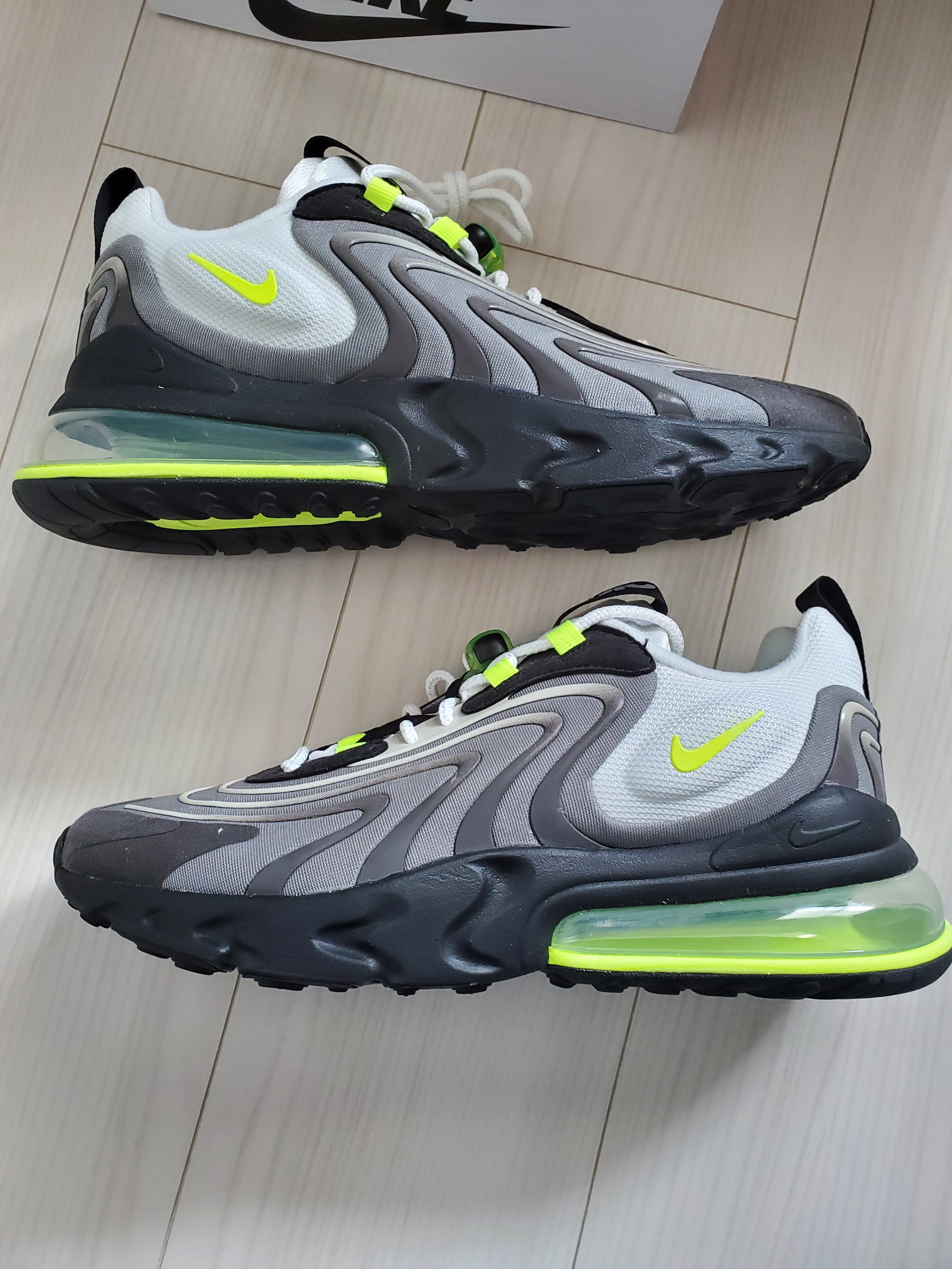 Nike Air Max 270 React Eng "Neon"