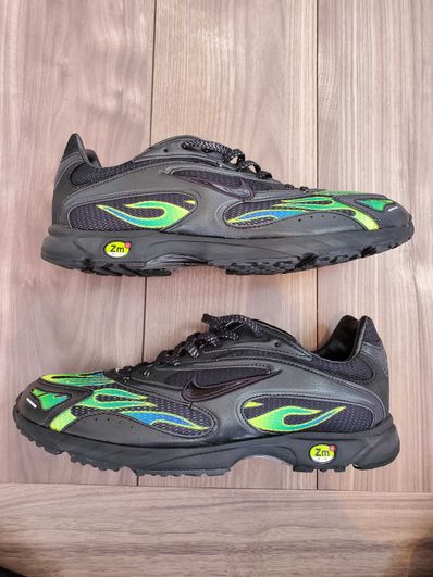 Supreme × Nike Air Zoom Streak Spectrum Plus "Black"