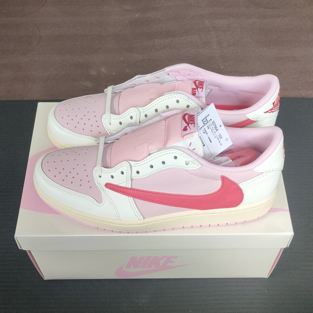 Travis Scott × Nike Air Jordan 1 Retro Low OG "Sail/Tropical Pink"