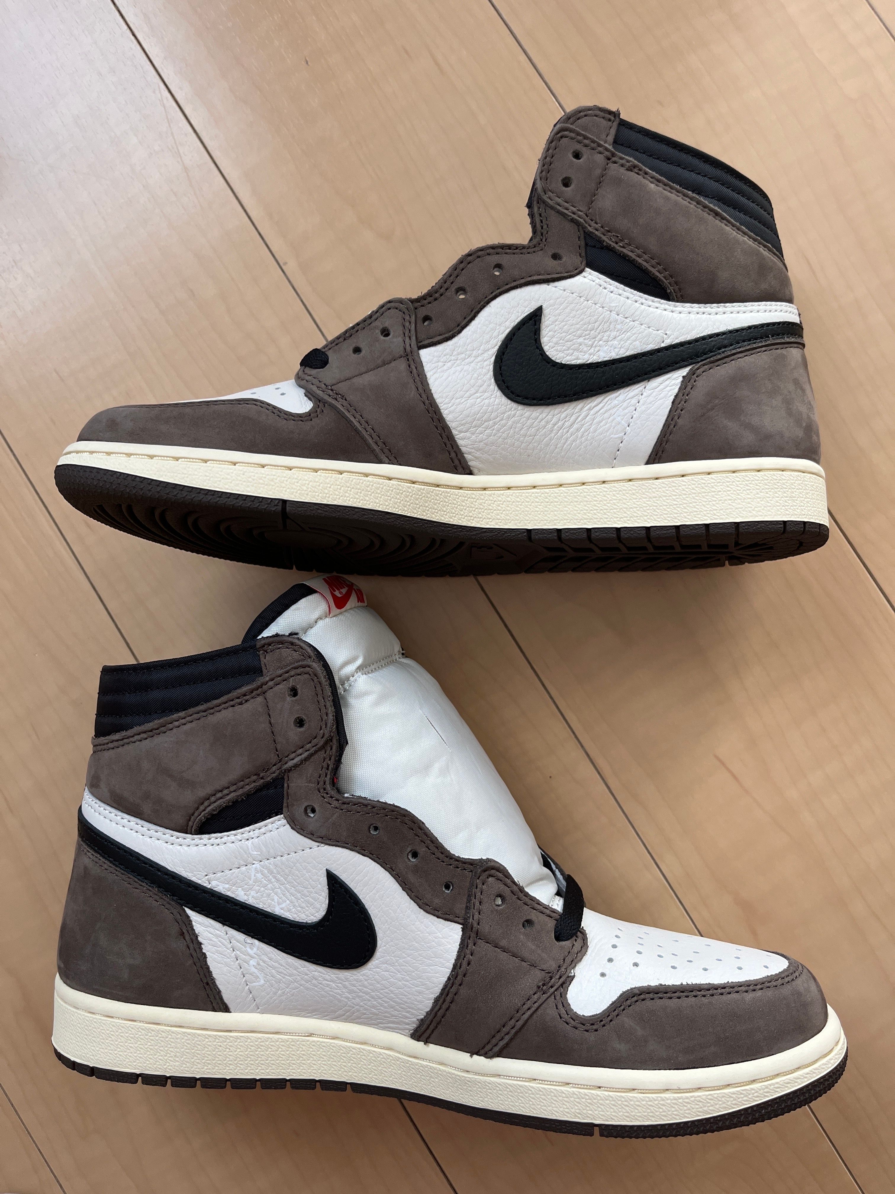 Travis Scott × Nike Air Jordan 1 Retro High OG TS SP "Sail/Dark Mocha"