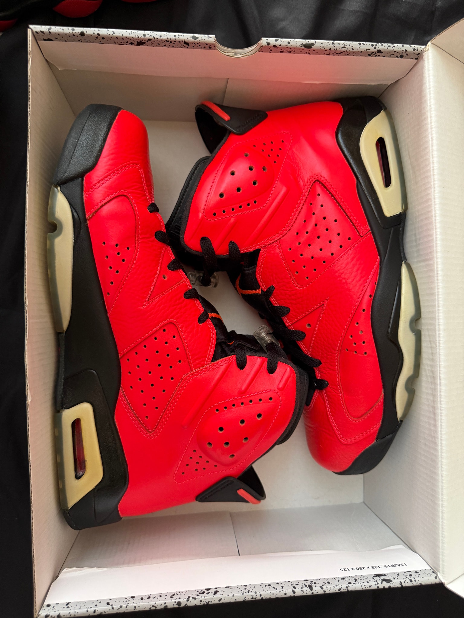 Nike Air Jordan 6 Retro "Infrared 23"