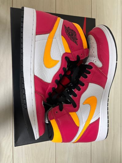Nike Air Jordan 1 High OG "Light Fusion Red"