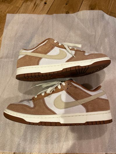 Nike Dunk Low PRM "Medium Curry"