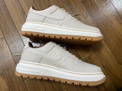 Nike Air Force 1 Low Luxe "Pearl White"
