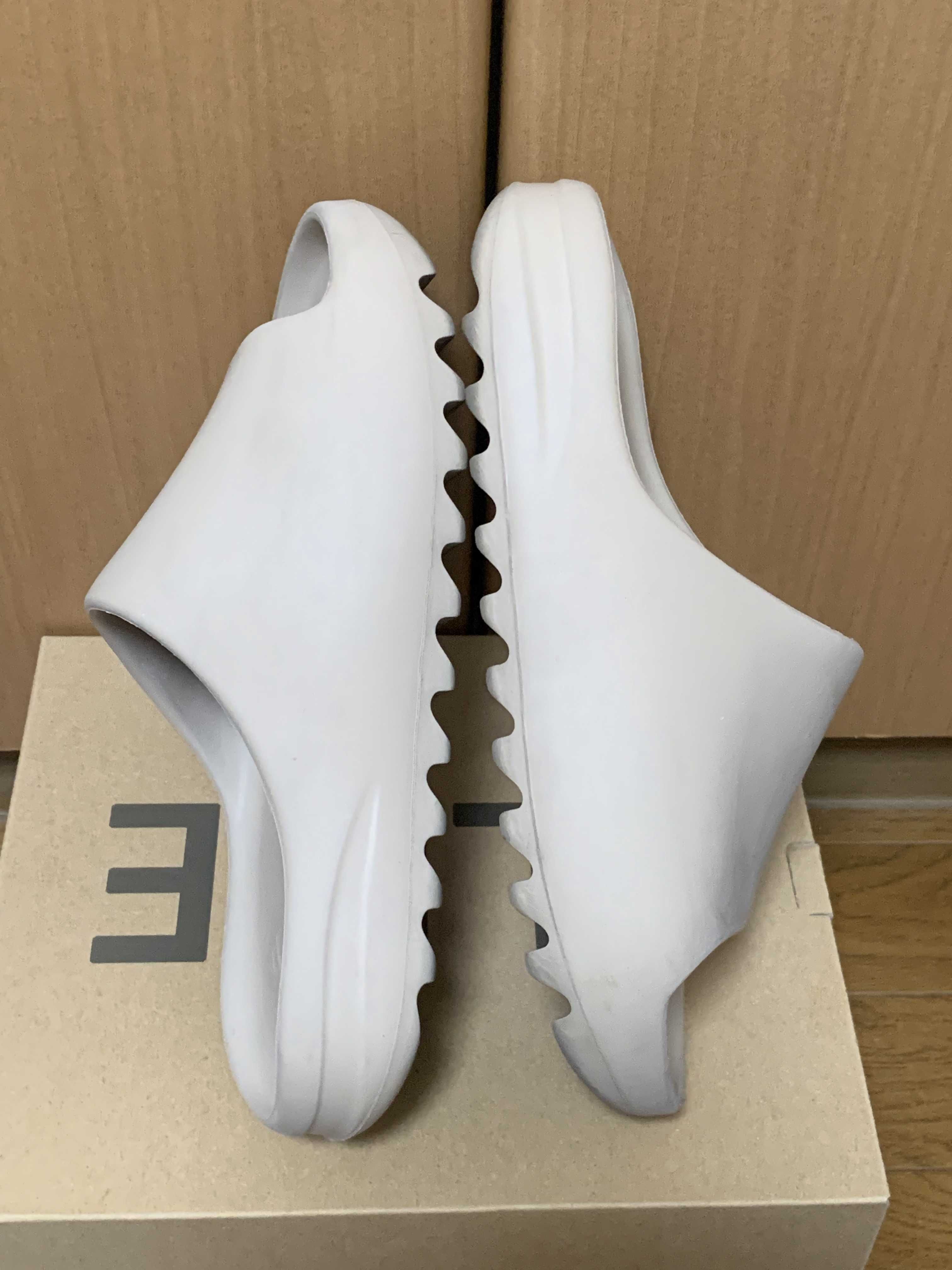 adidas YEEZY Slide "Pure" (GW1934)