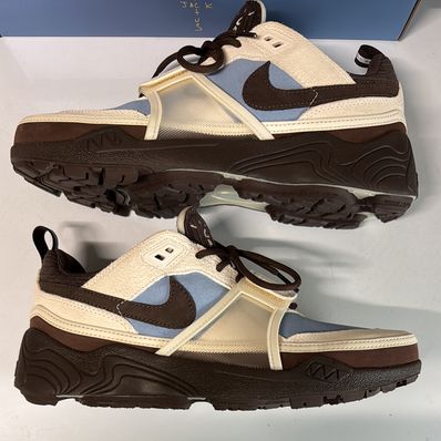 Travis Scott × Nike Zoom Field Jaxx "Pale Ivory and Leche Blue"