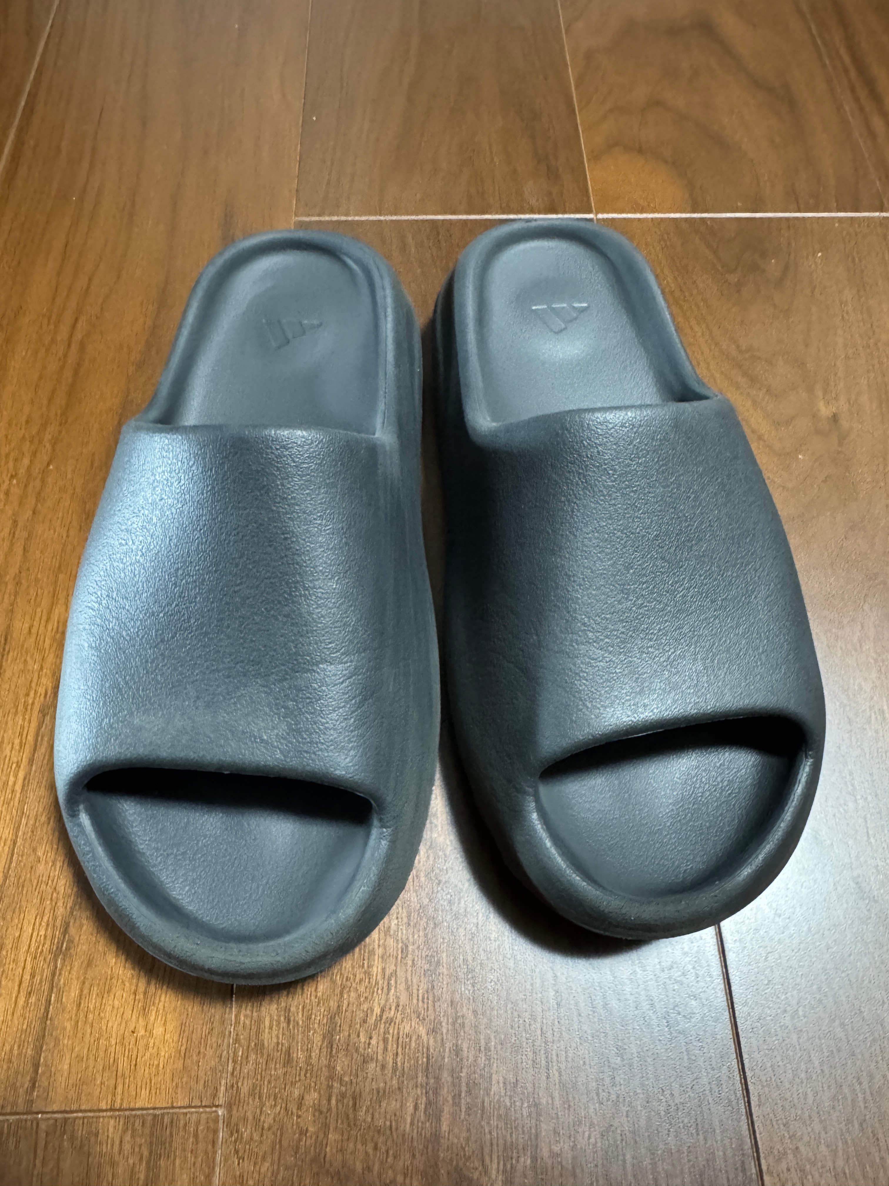 adidas YEEZY Slide "Onyx"