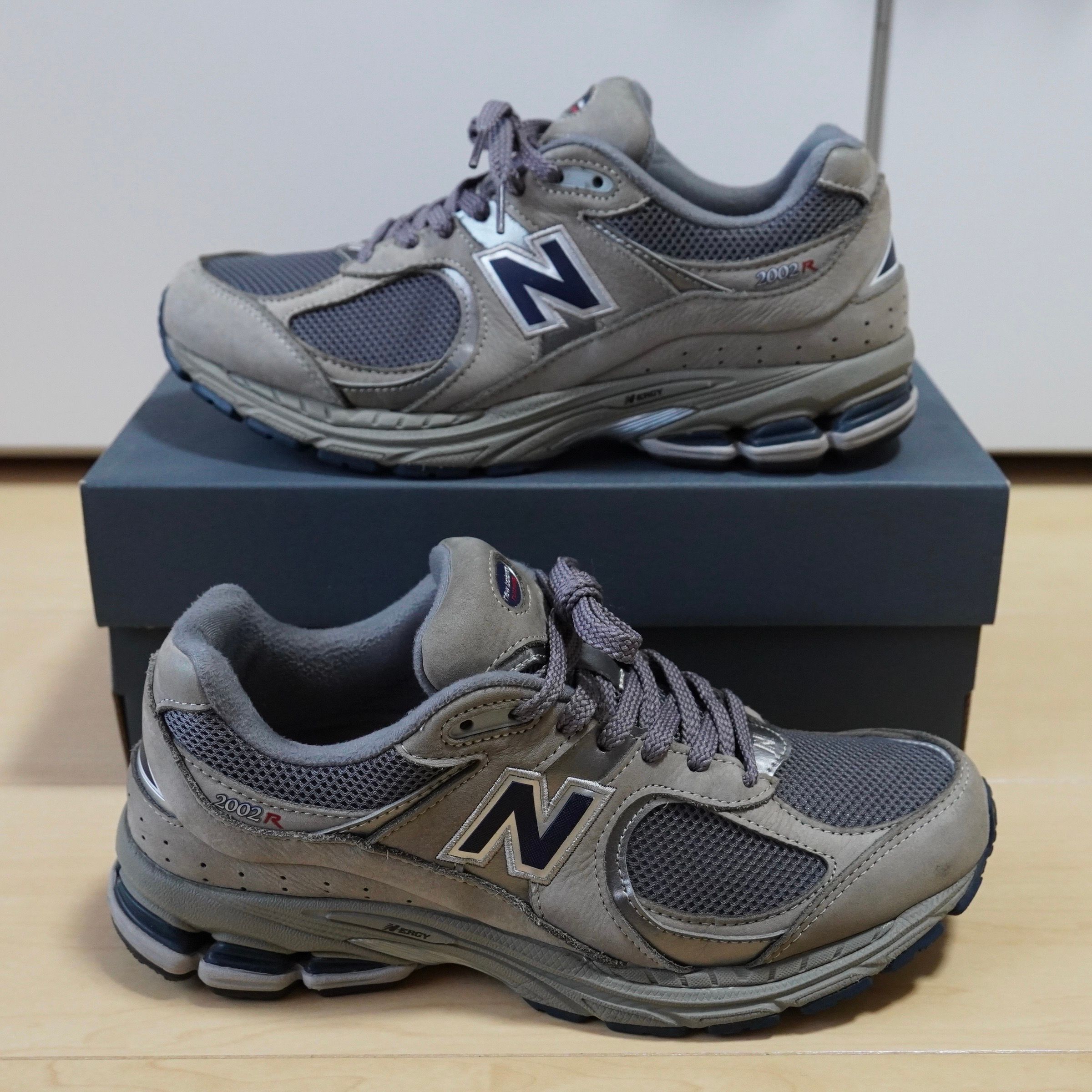 New Balance 2002R "Gray"