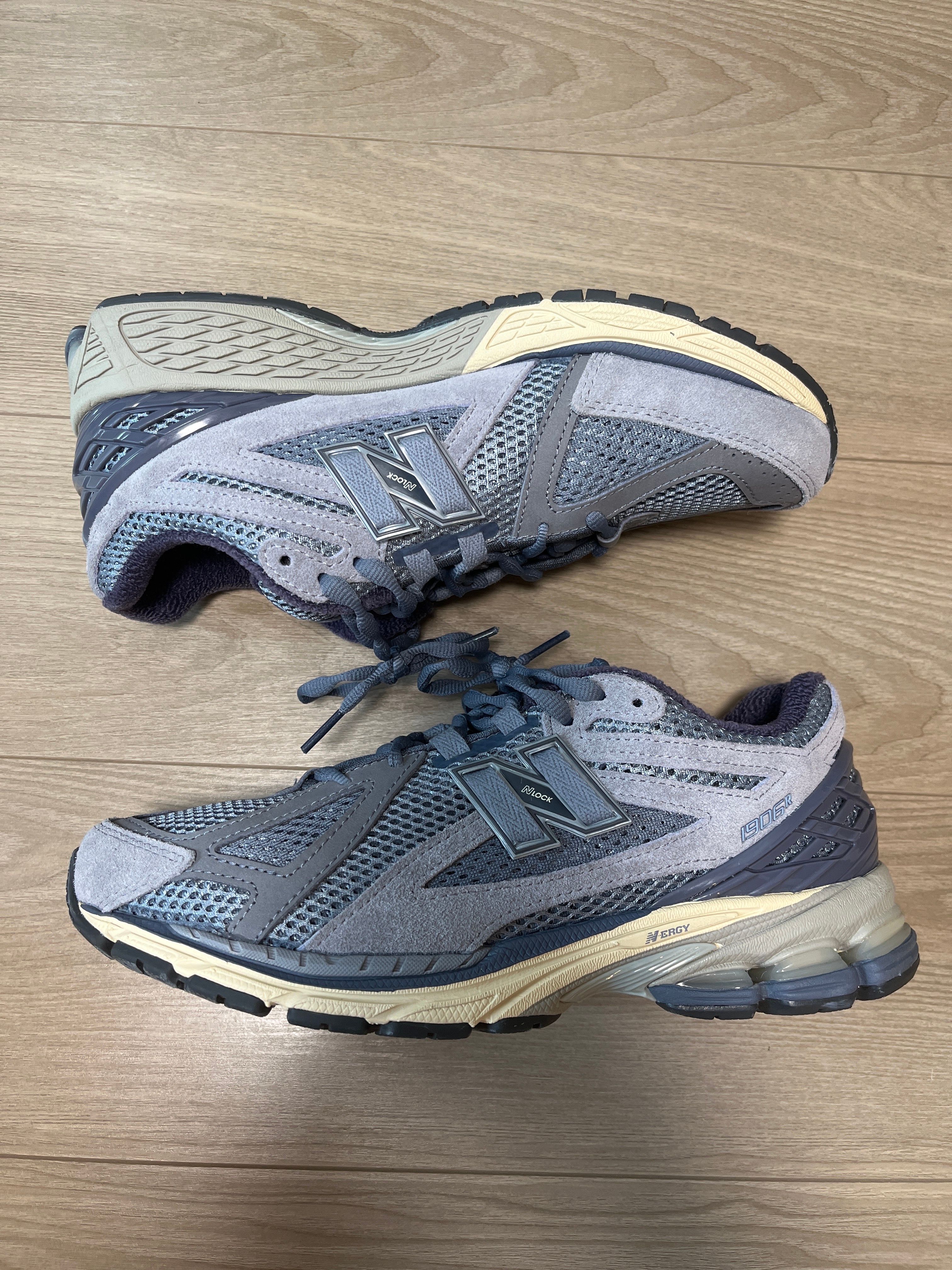 AURALEE × New Balance 1906R "Blue"