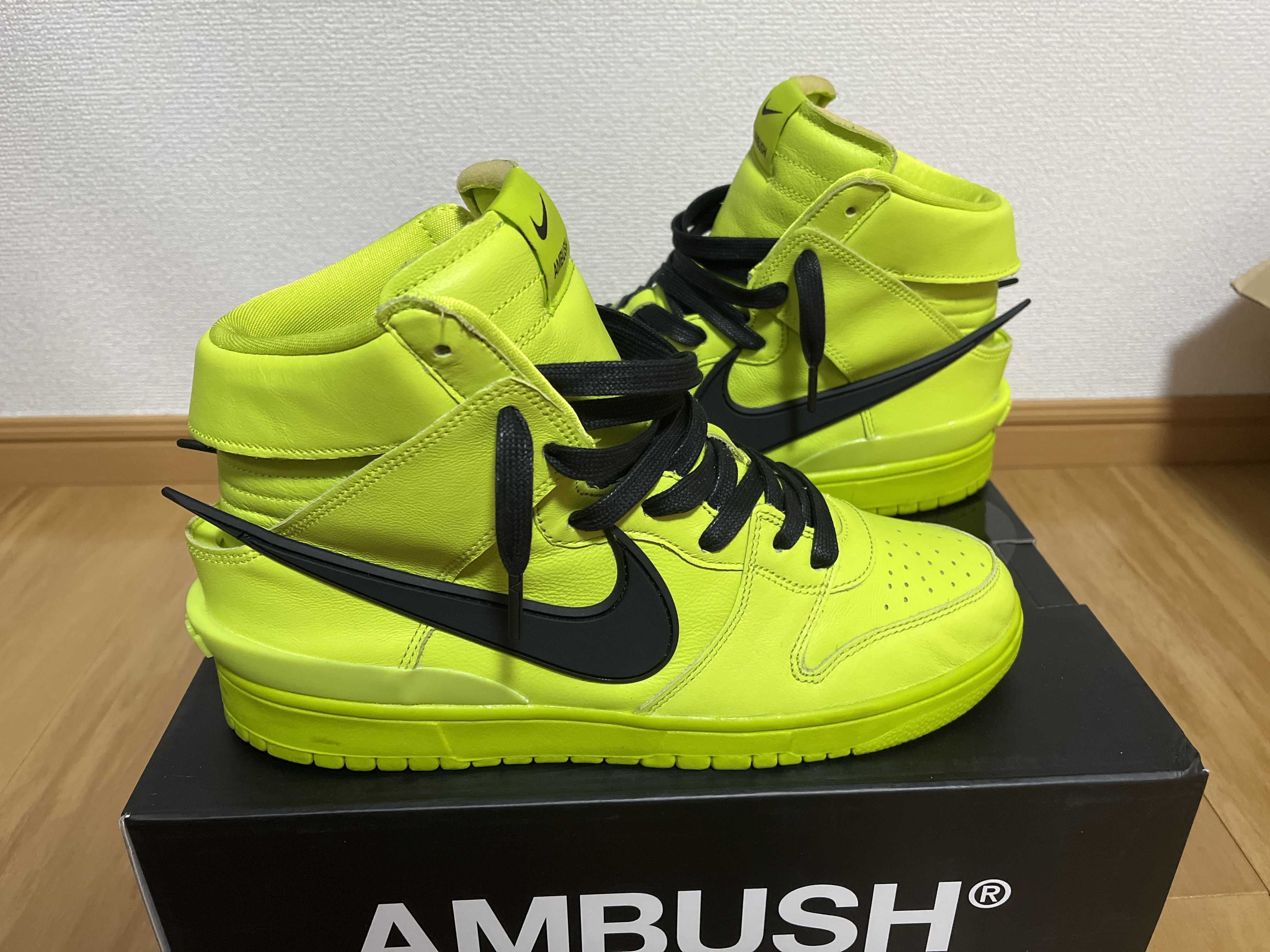 AMBUSH × NIKE DUNK HIGH "FLASH LIME"