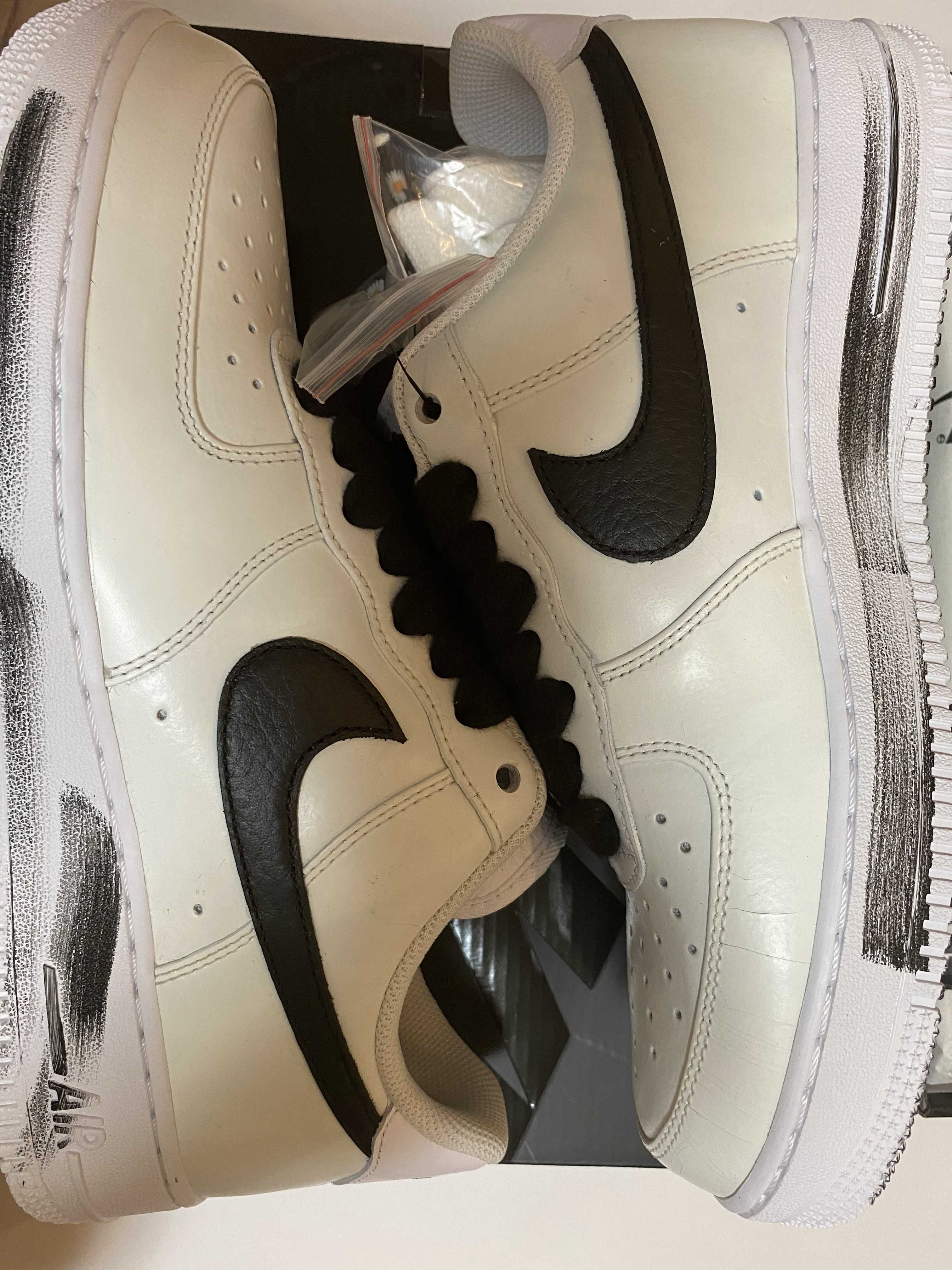 PEACEMINUSONE × Nike Air Force 1 Low "Para-noise/White/Black" / G-DRAGON