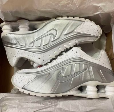 Nike Women's Shox R4 "White and Metallic Silver"