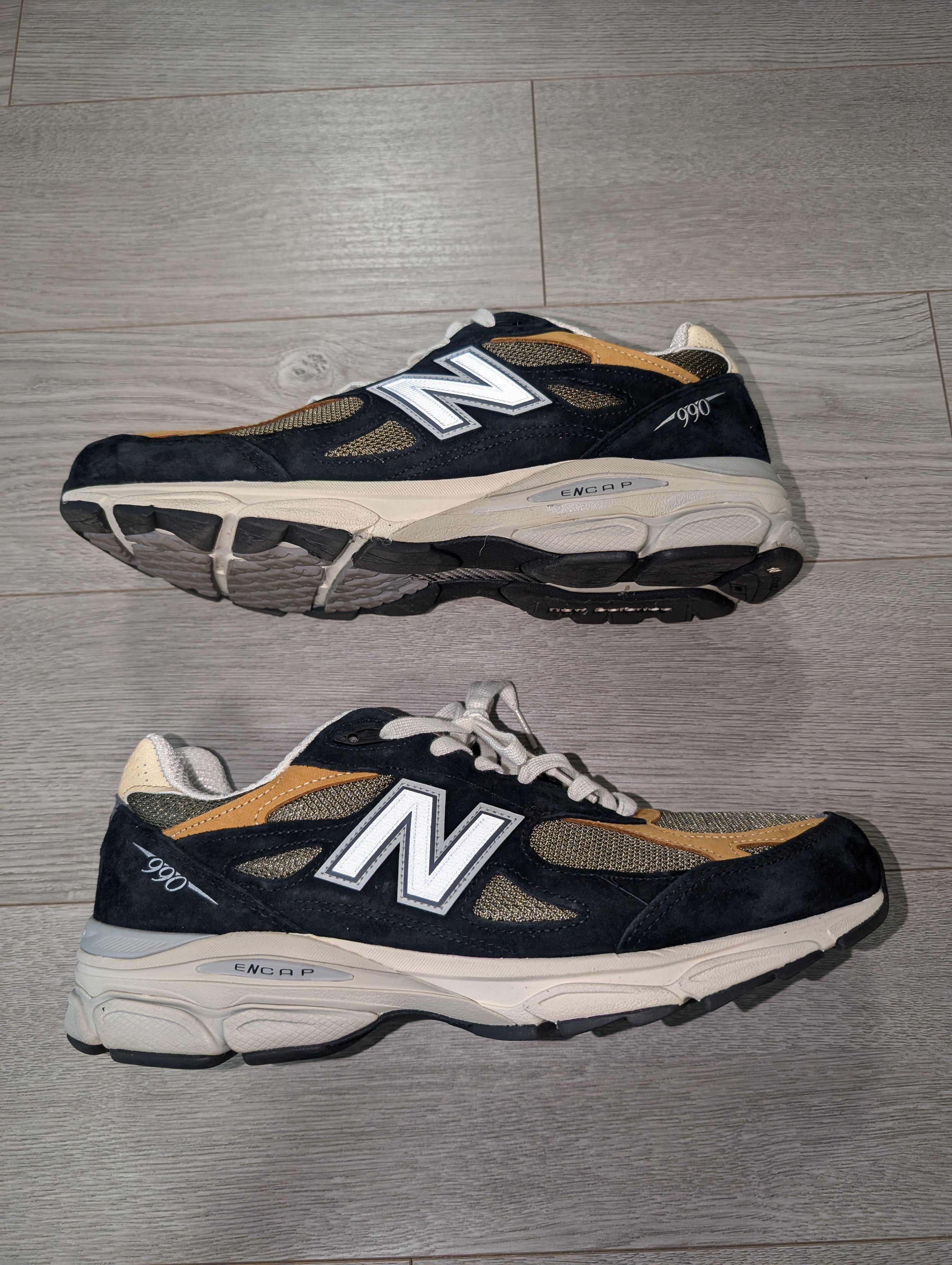 New Balance 990V3 "Black Tan"