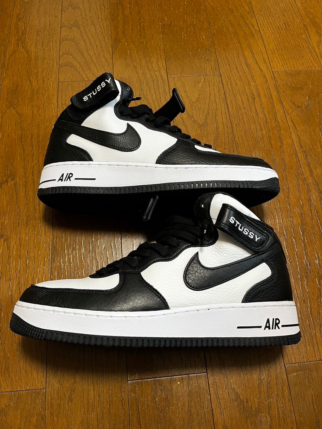 Stussy × Nike Air Force 1 Mid "Black and Light Bone"