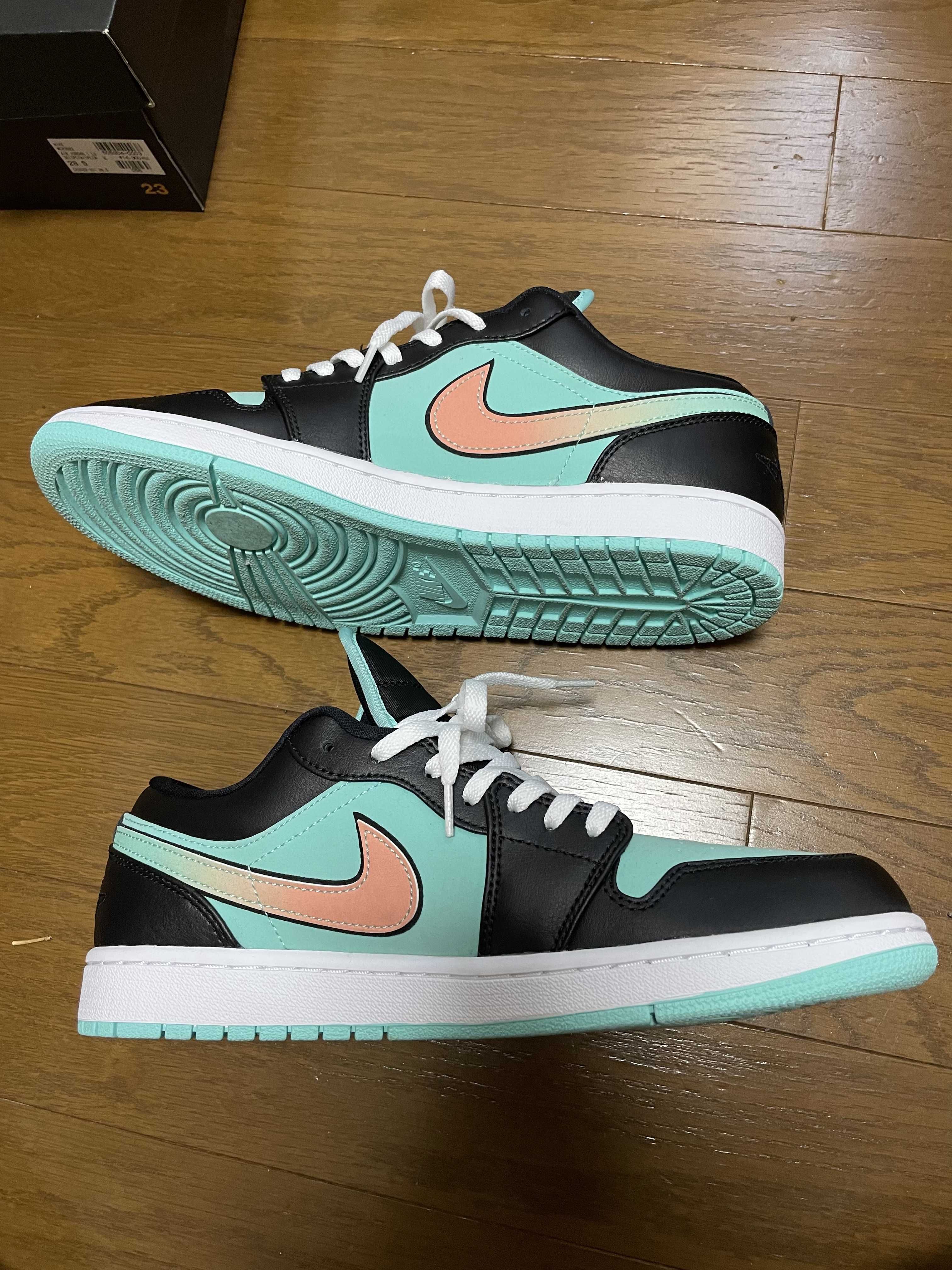 Nike Air Jordan 1 Low "Tropical Twist"  