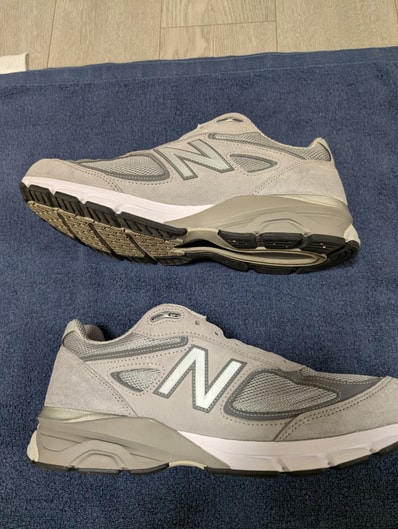New Balance 990V4 "Grey Silver"