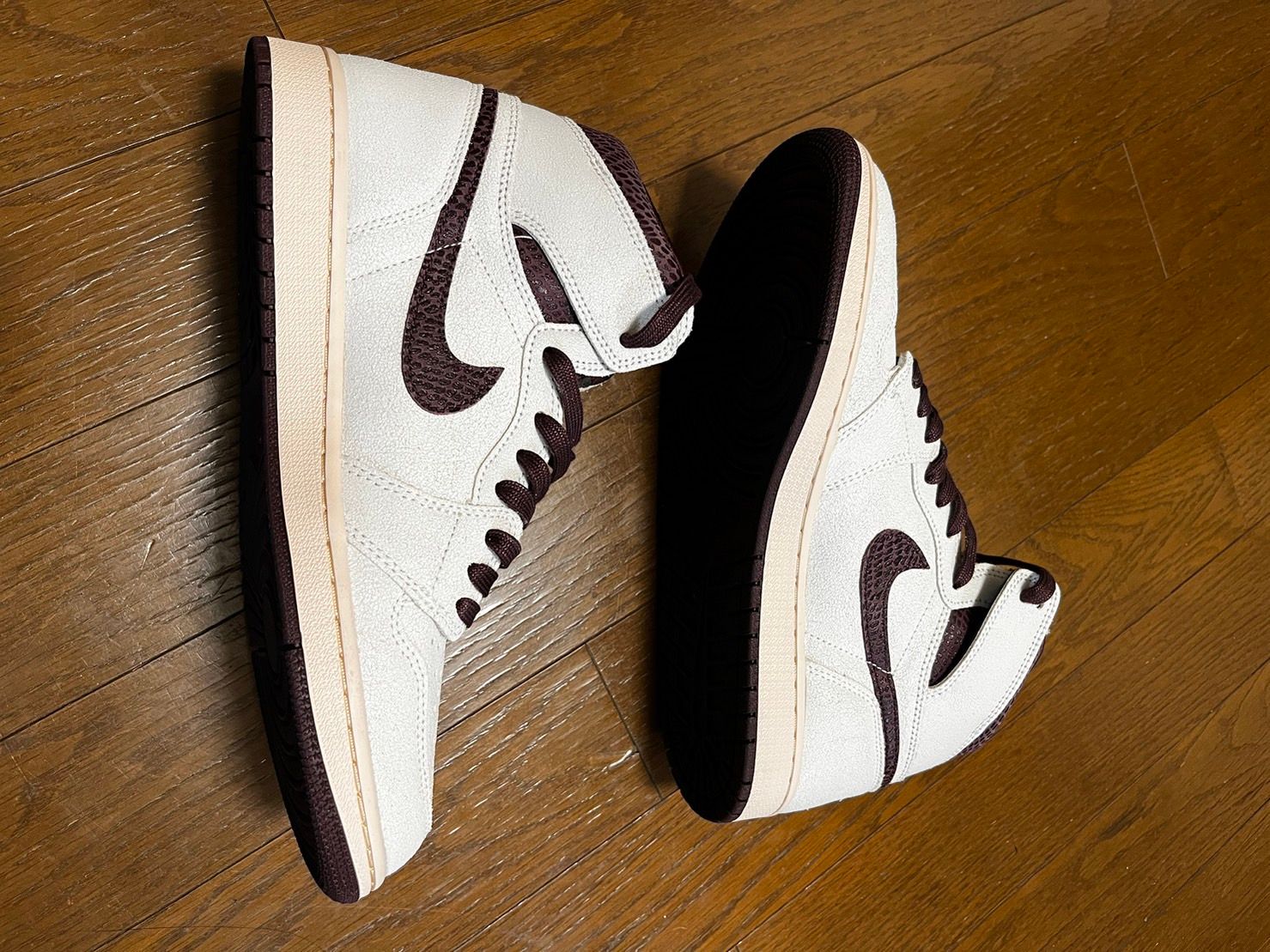 A Ma Maniere × Nike Air Jordan 1 Retro High OG "Sail and Burgundy"