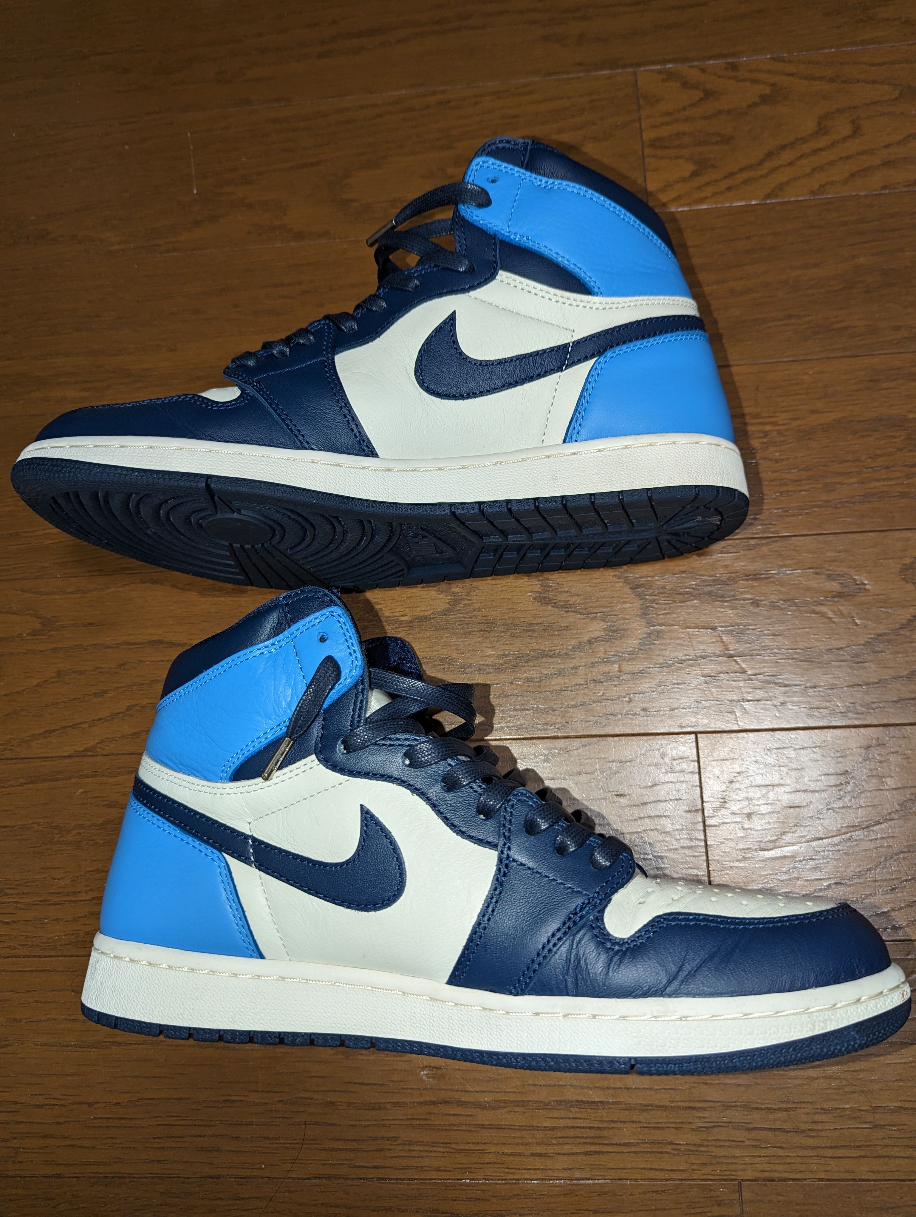Nike Air Jordan 1 Retro High OG "Obsidian/University Blue"