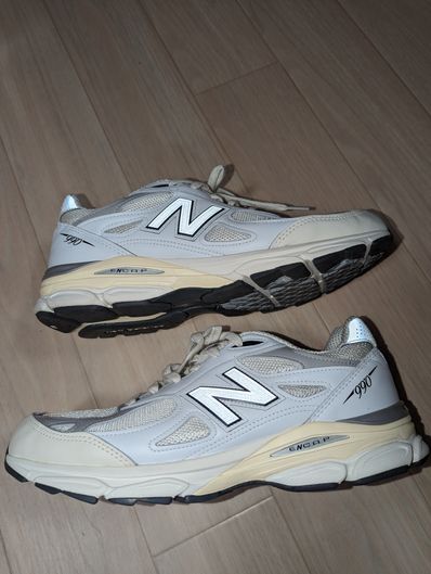 New Balance 990V3 "Sea Salt/Rain Cloud"
