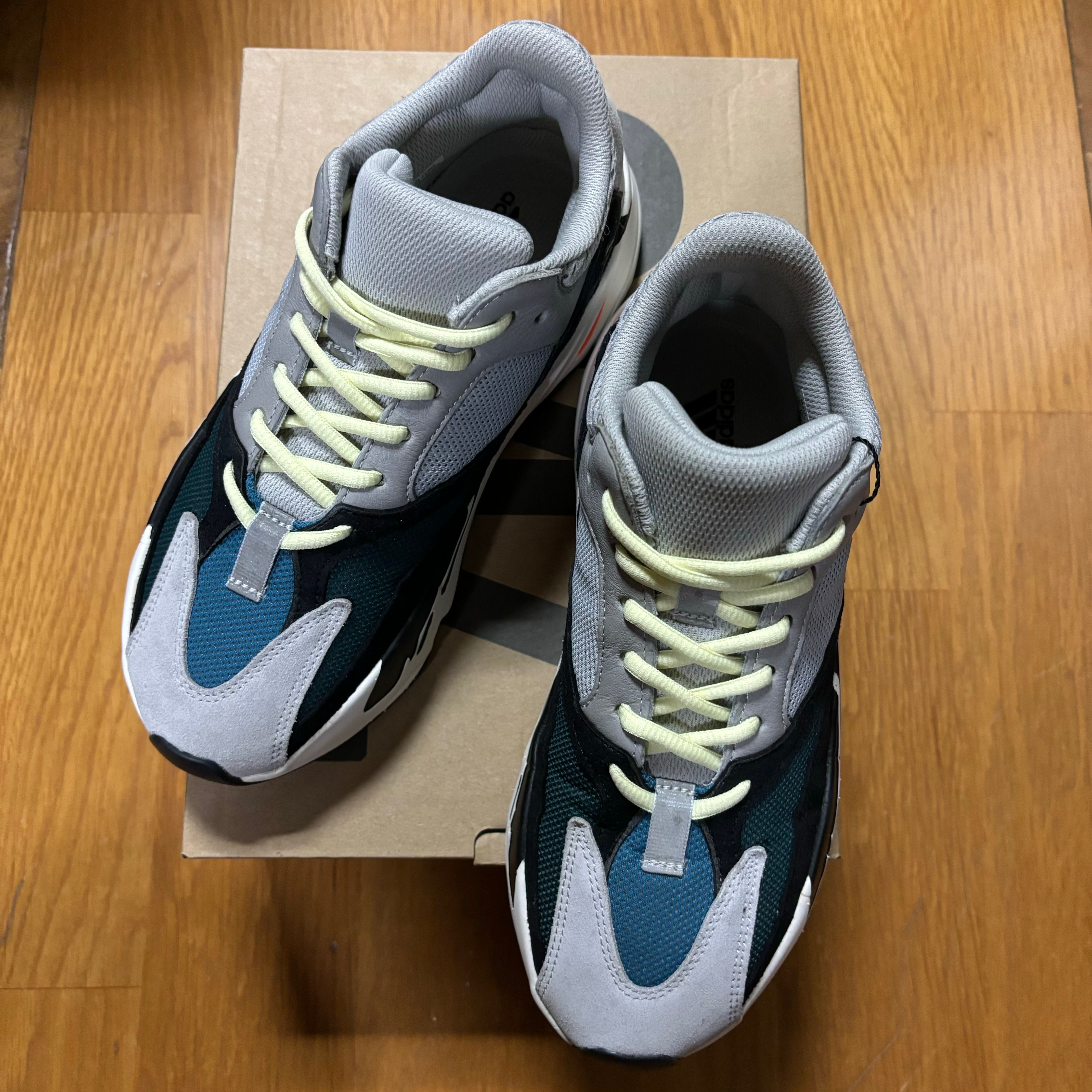 adidas YEEZY Boost 700 "Wave Runner"