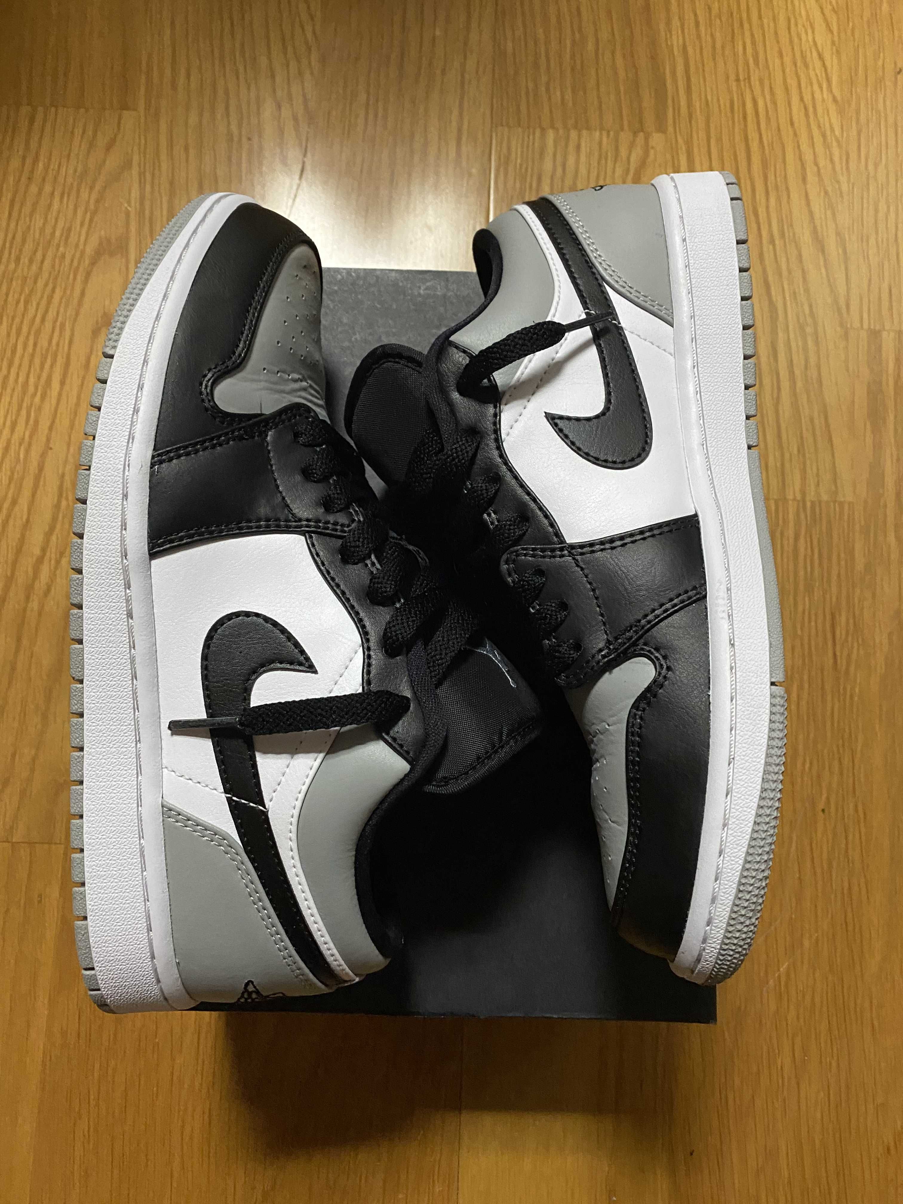 Nike Air Jordan 1 Low "Shadow Toe"