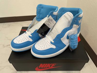 Nike Air Jordan 1 Retro High "UNC"